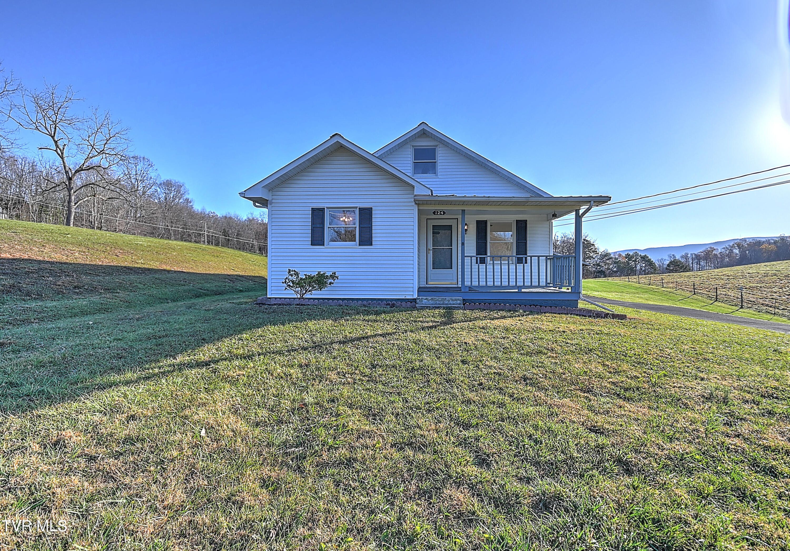 124 Harrington Hollow Road