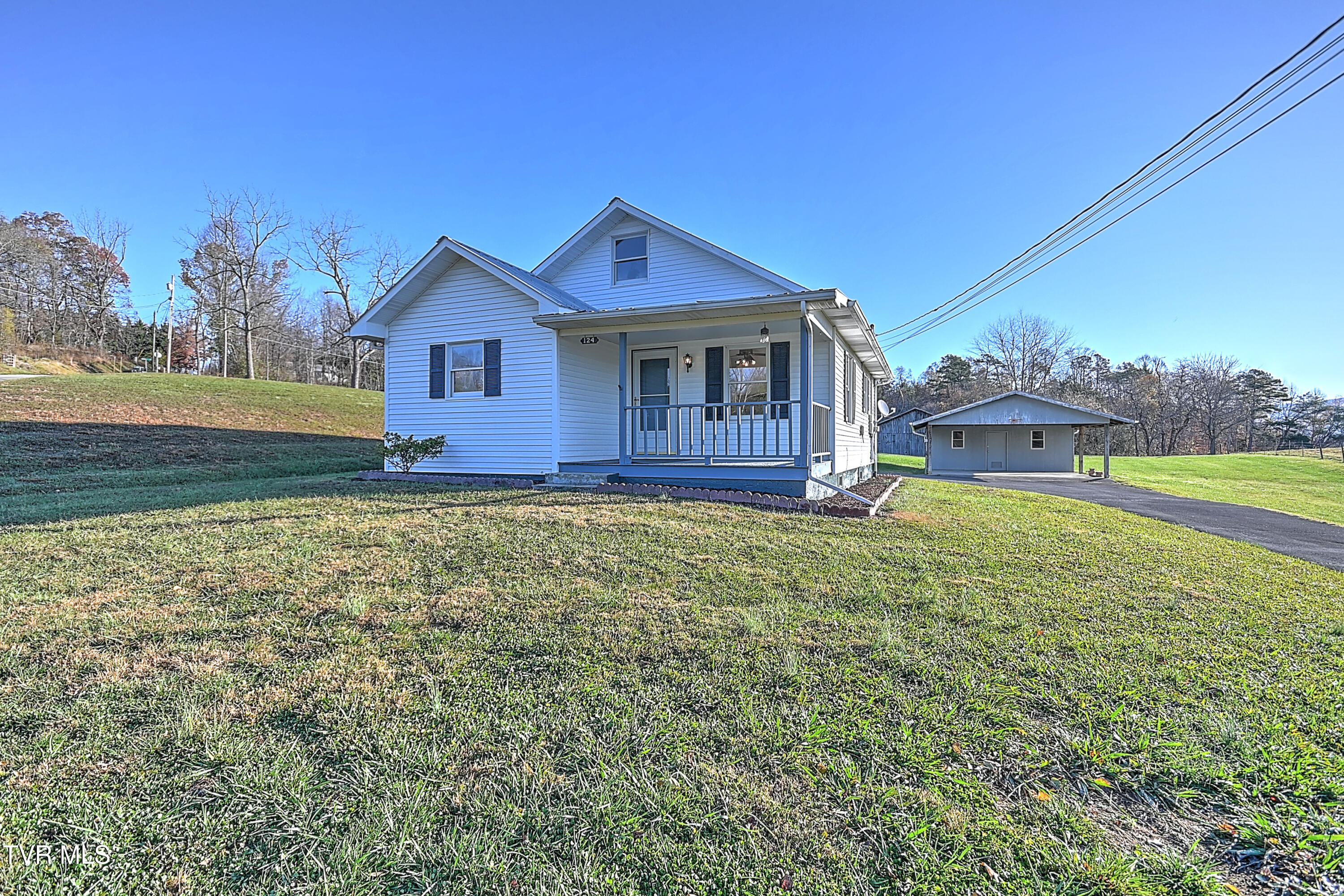 124 Harrington Hollow Road