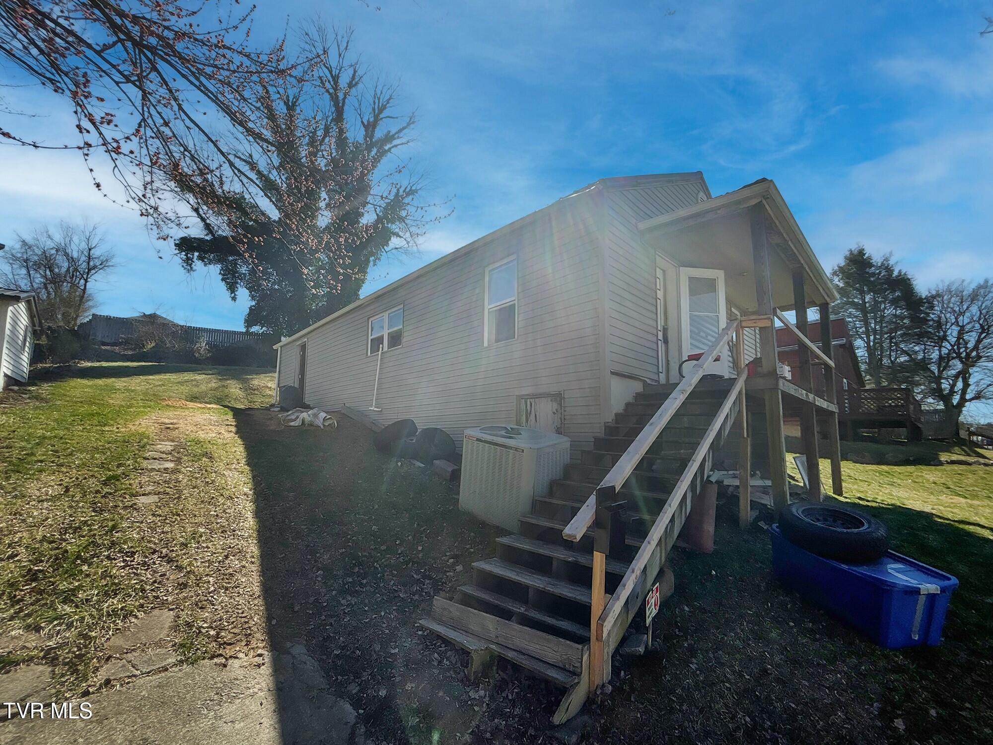 1503 6th Street Extension