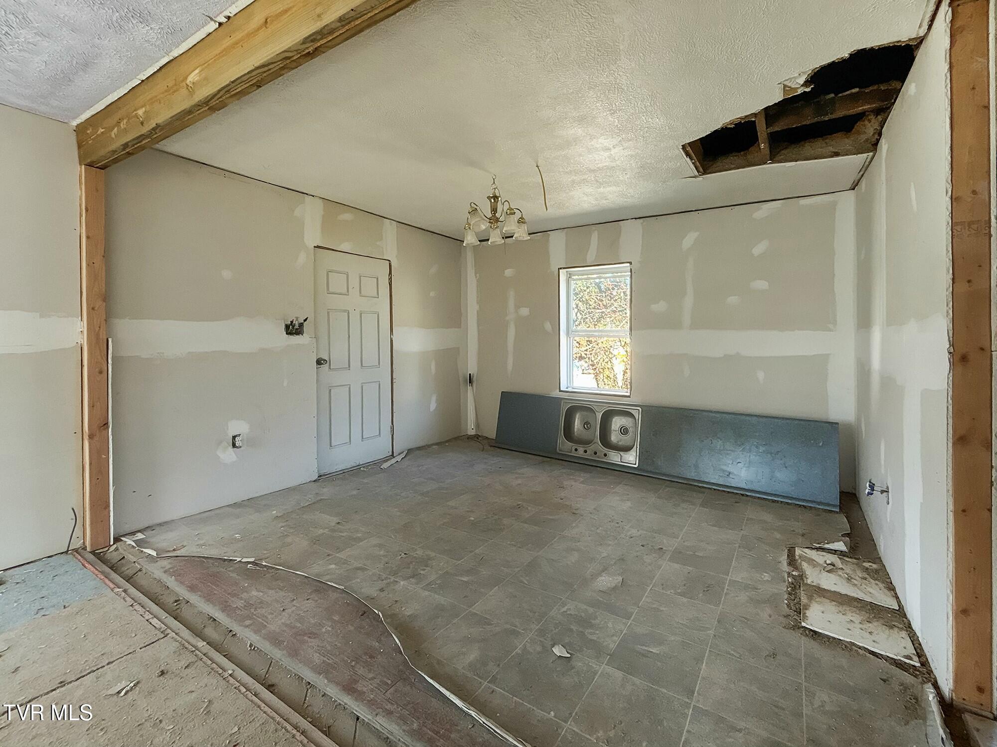 1503 6th Street Extension