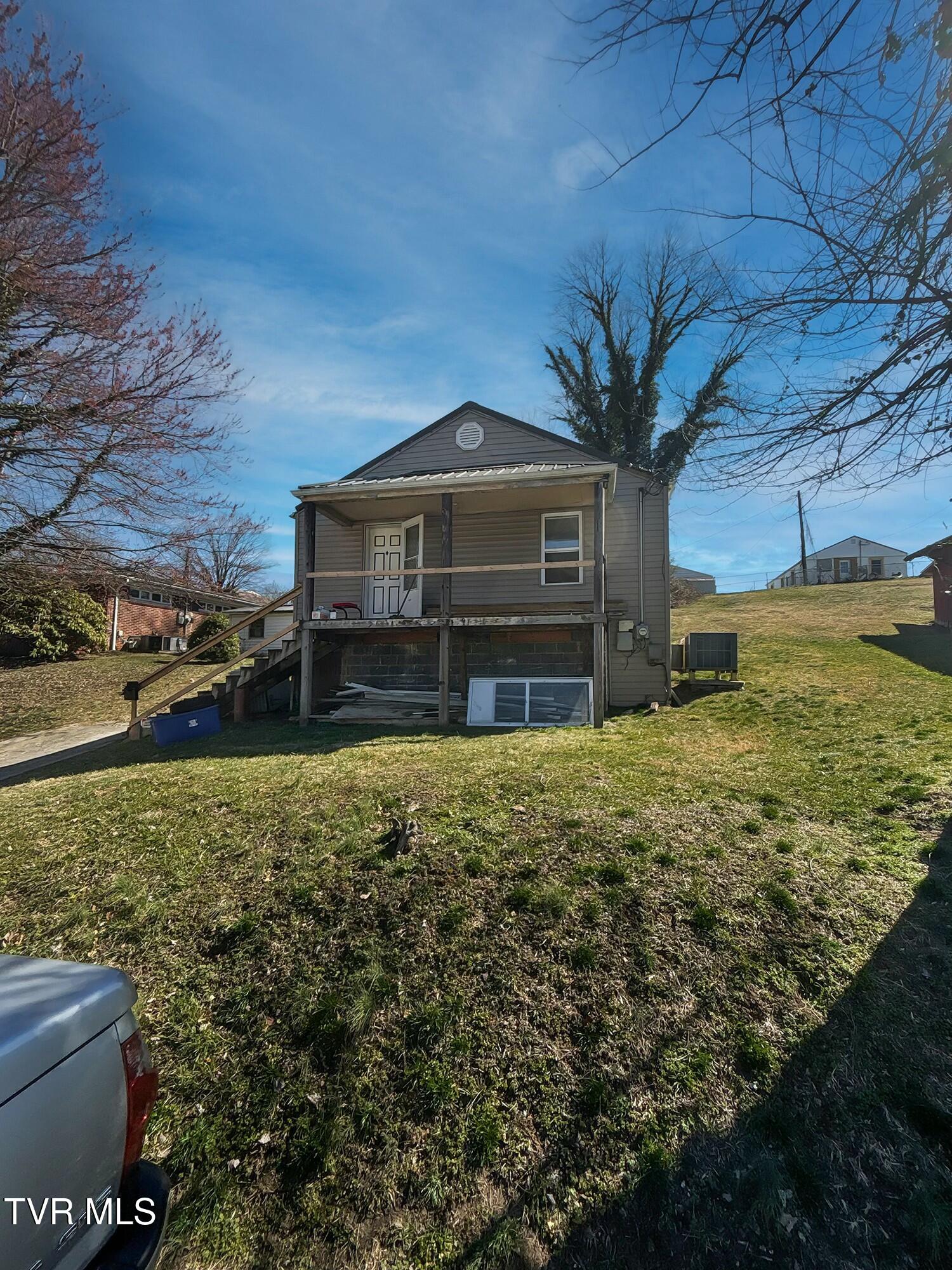 1503 6th Street Extension
