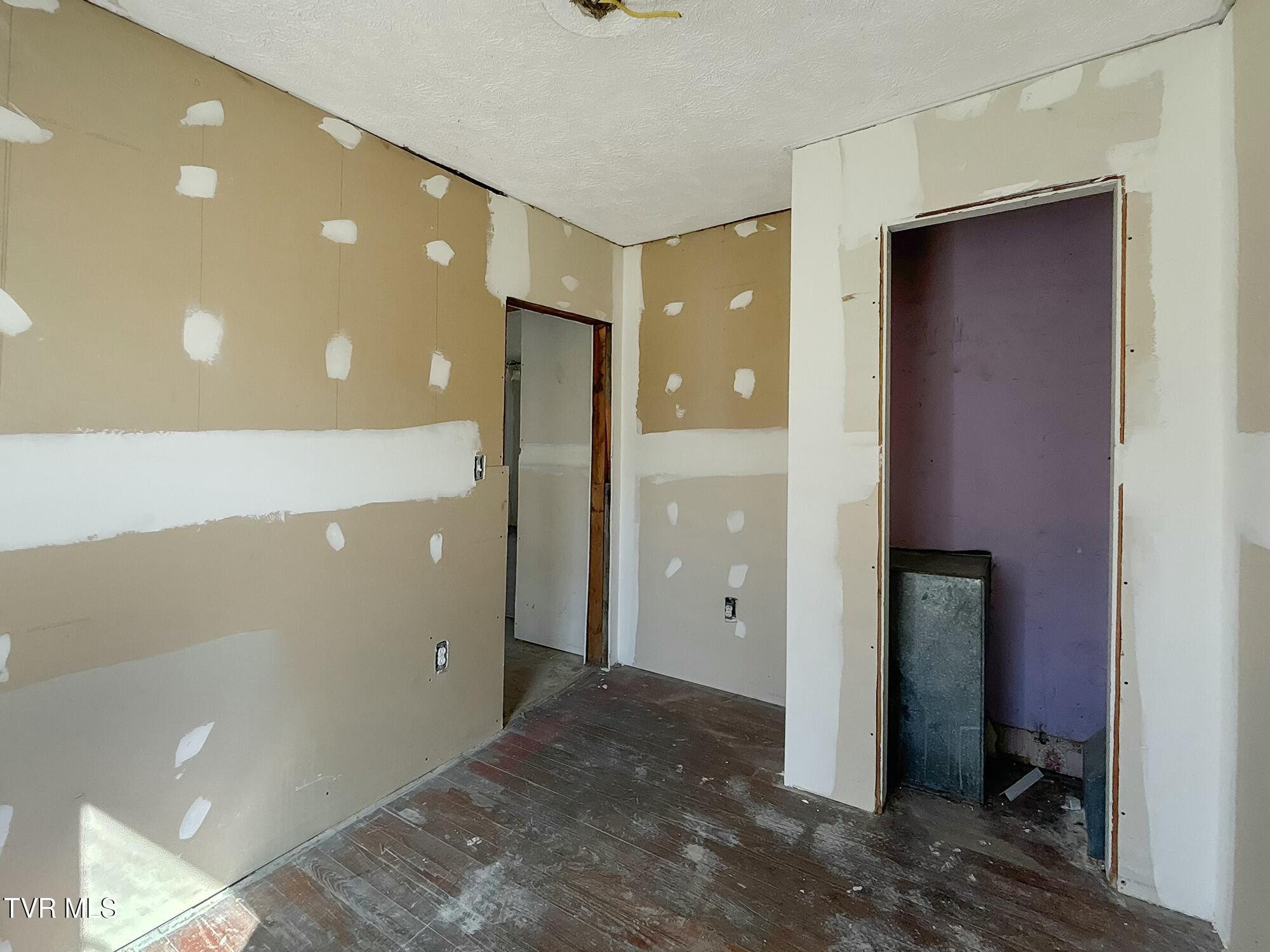 1503 6th Street Extension