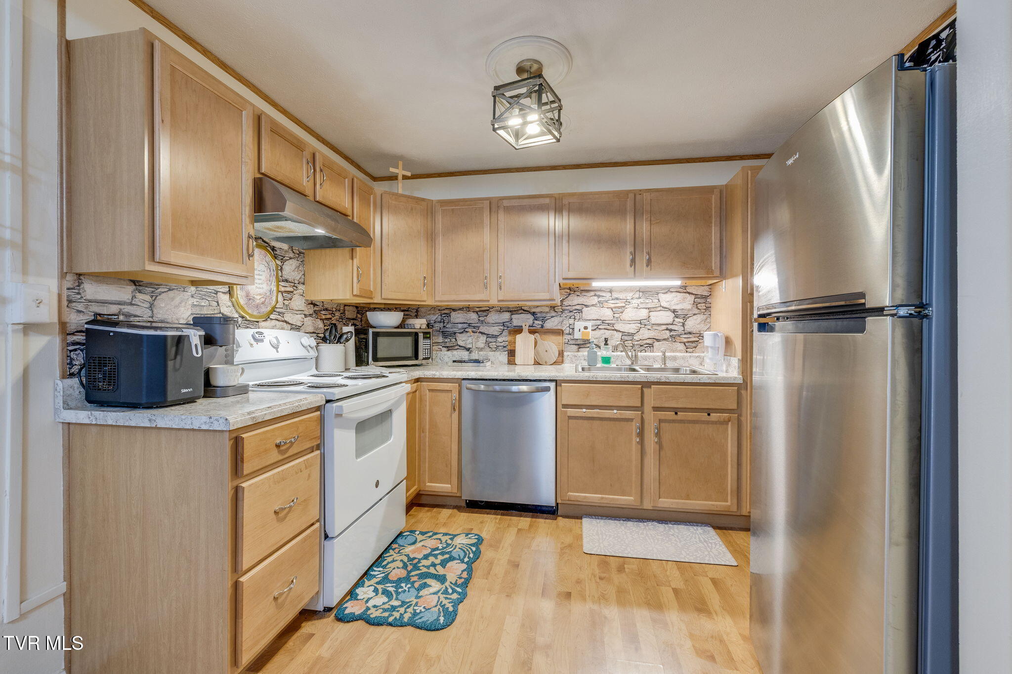 520 Silver Grove Road