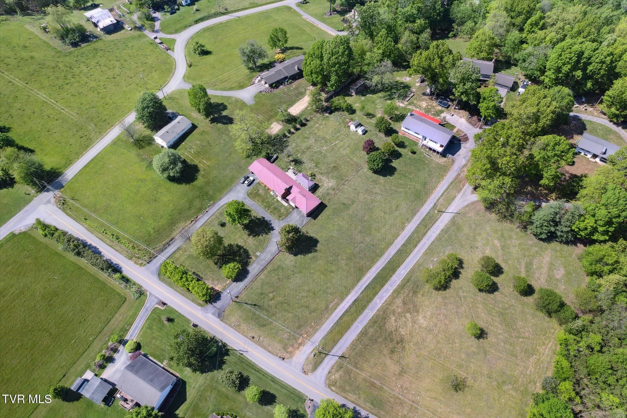 128 Harwood Road