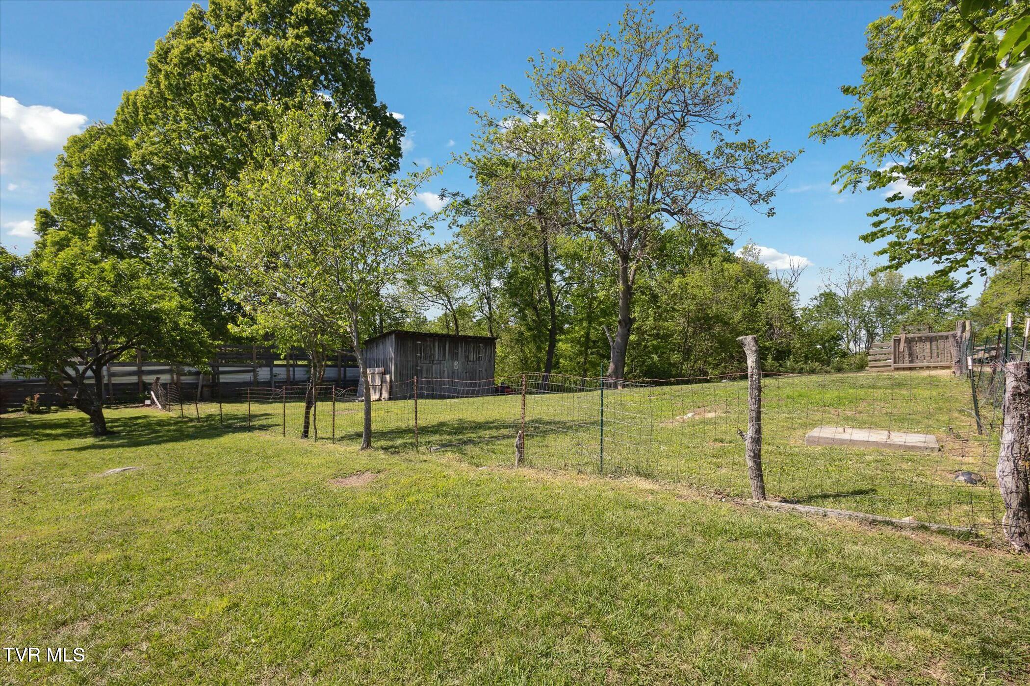 128 Harwood Road