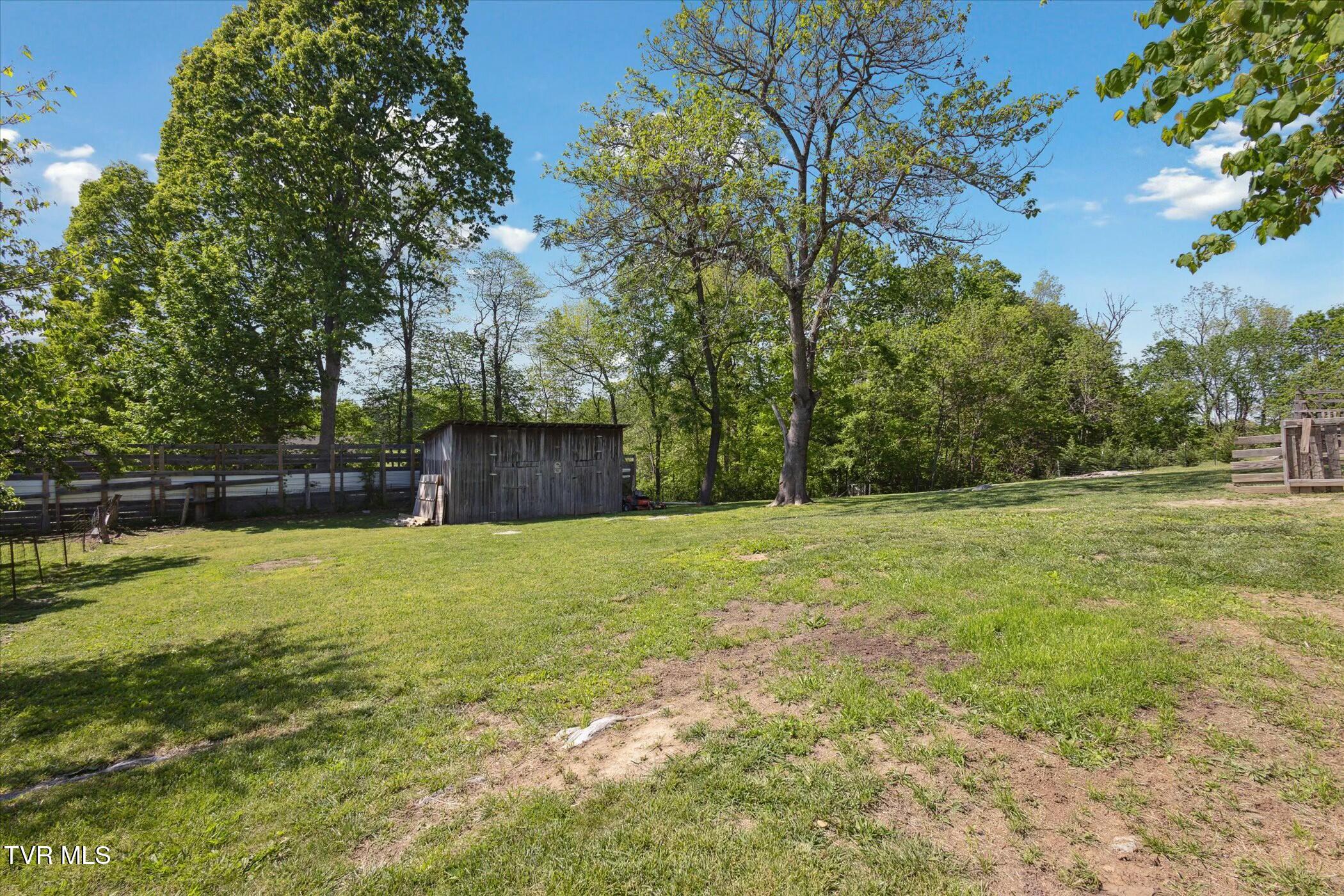 128 Harwood Road