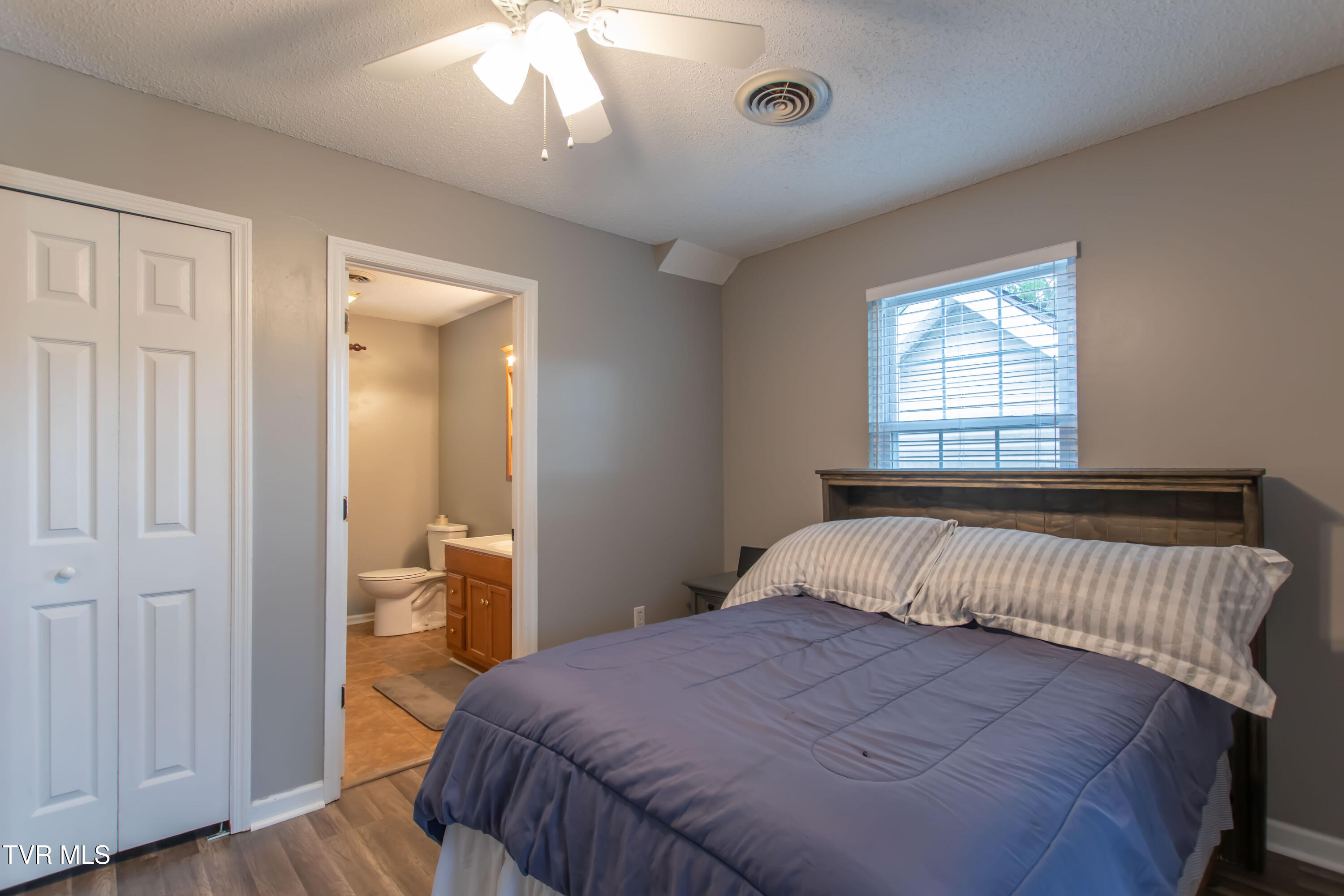 3493 Weaver Pike