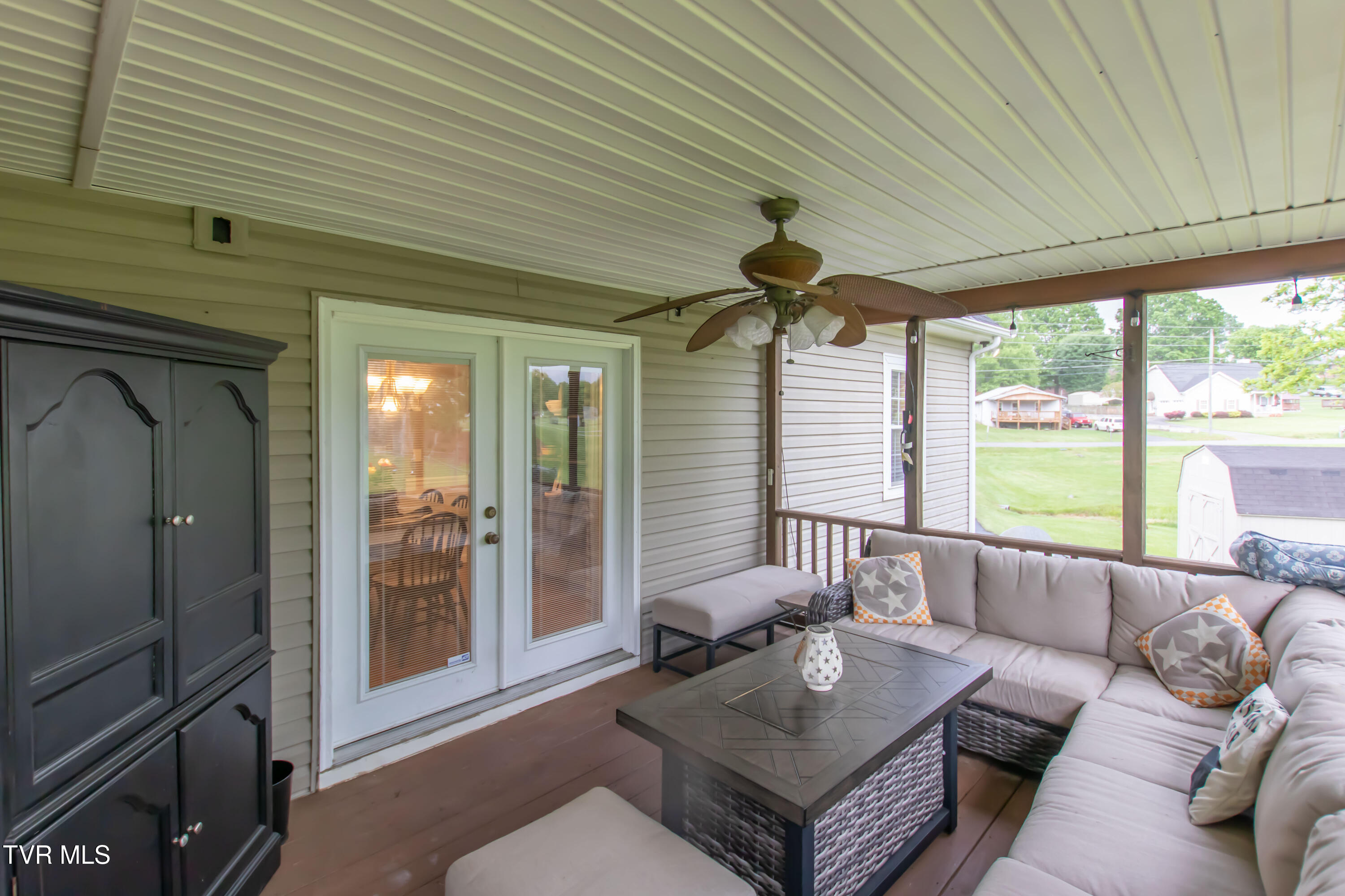3493 Weaver Pike