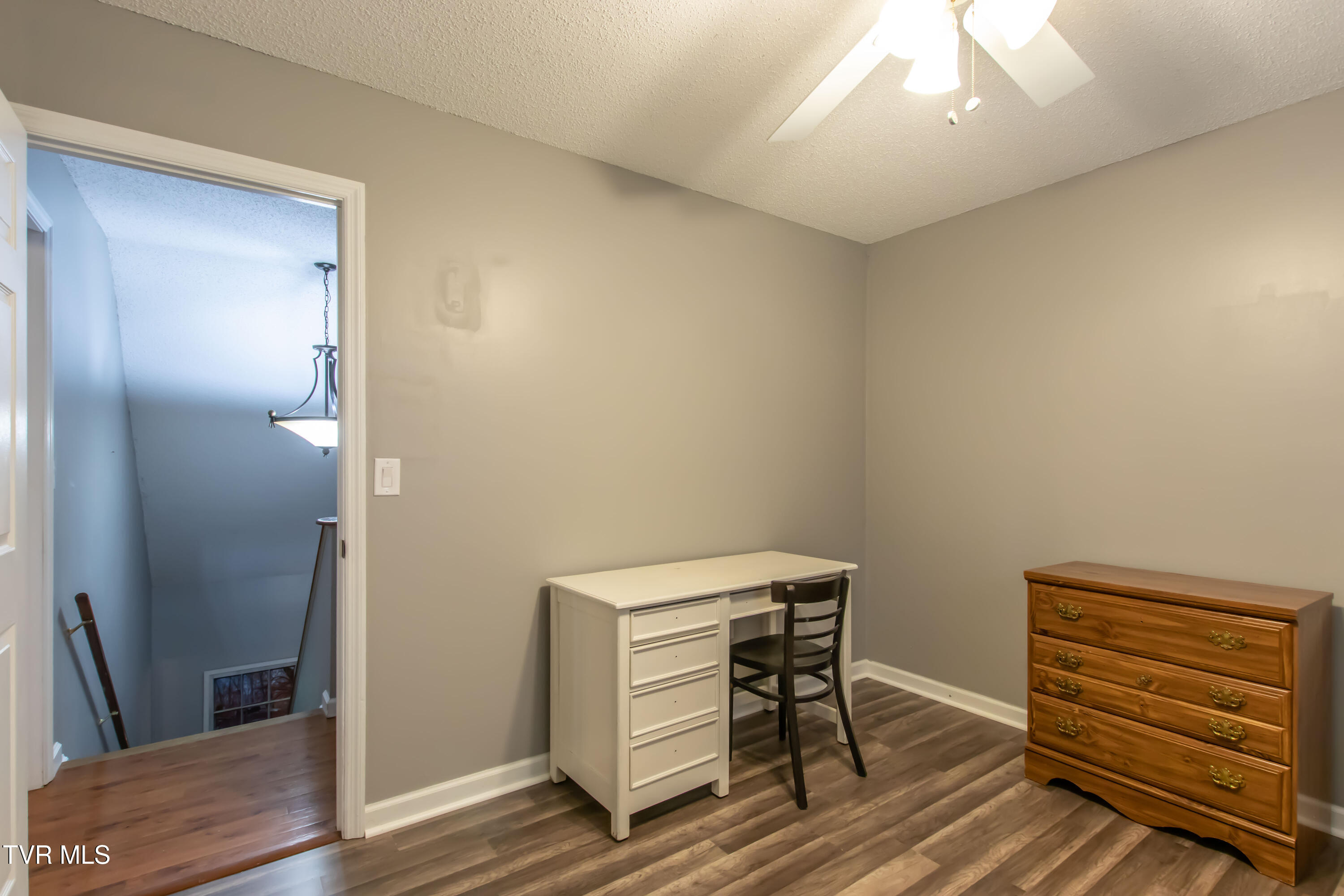 3493 Weaver Pike