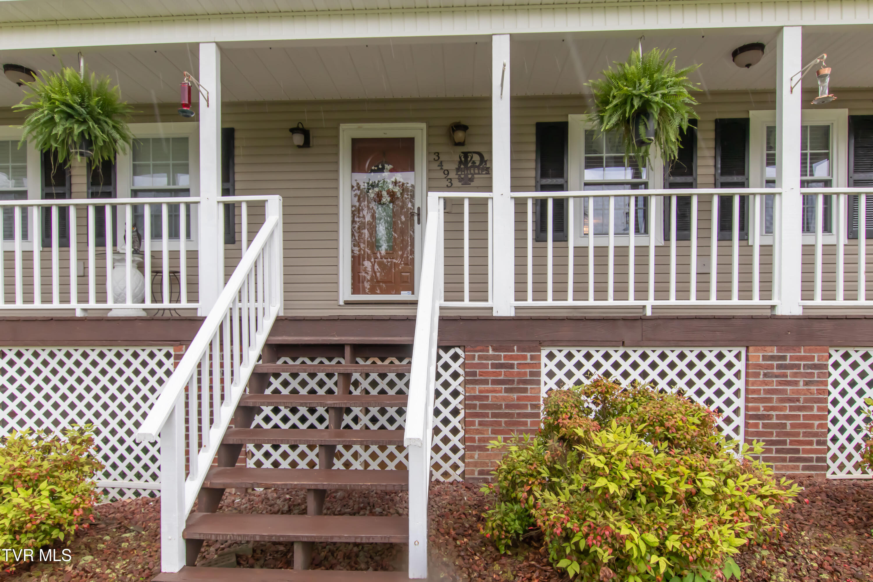 3493 Weaver Pike