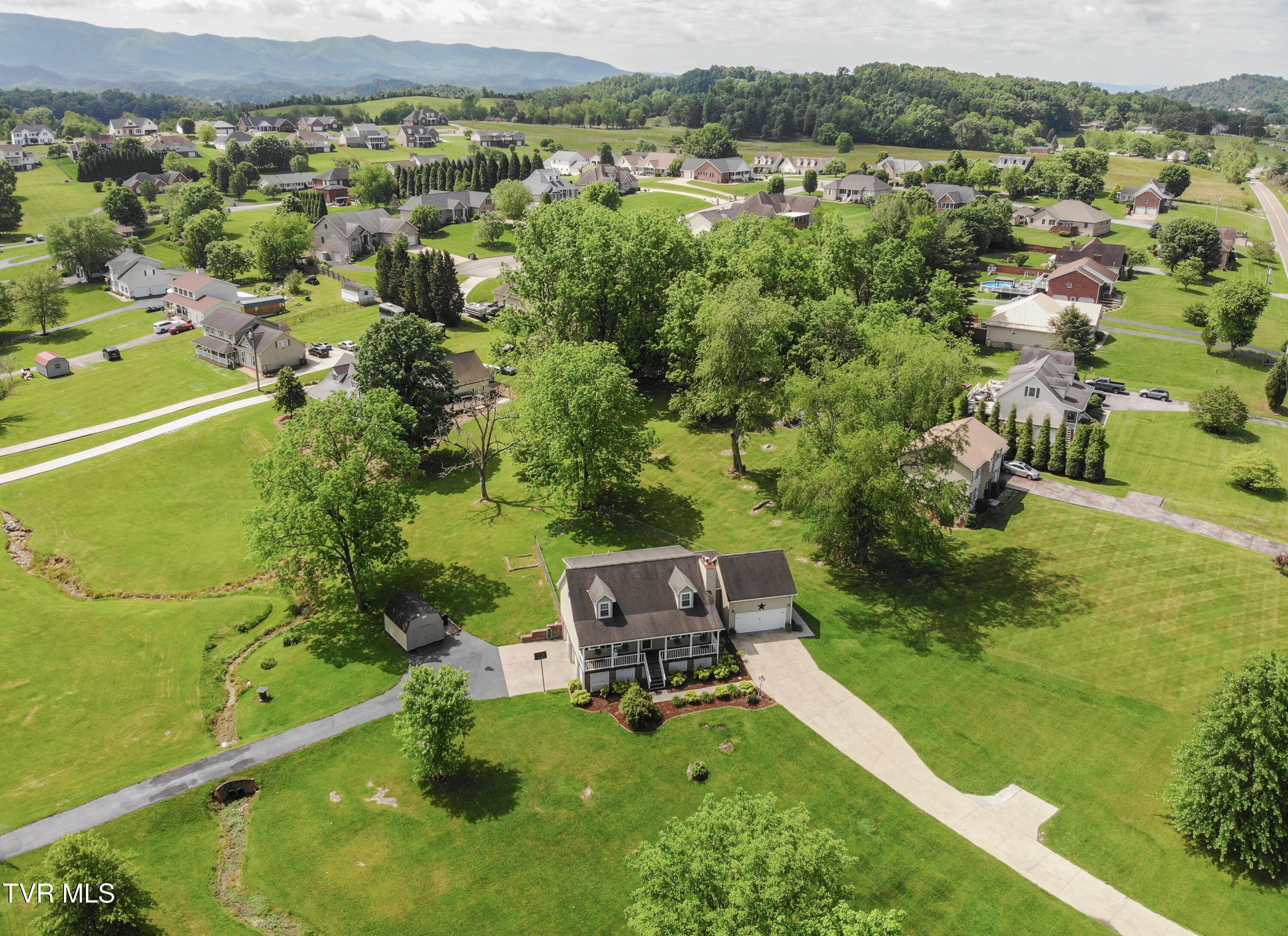 3493 Weaver Pike