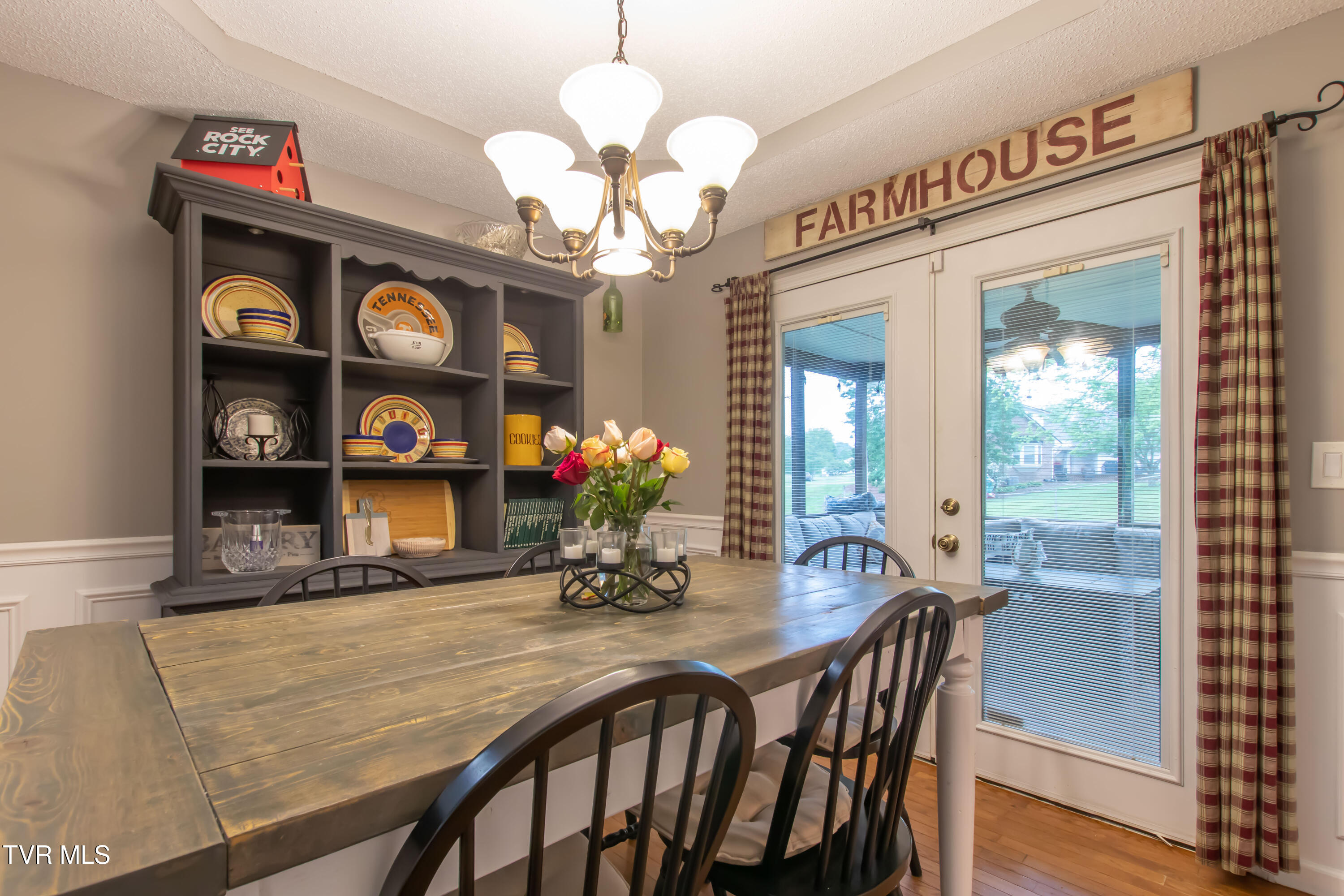3493 Weaver Pike