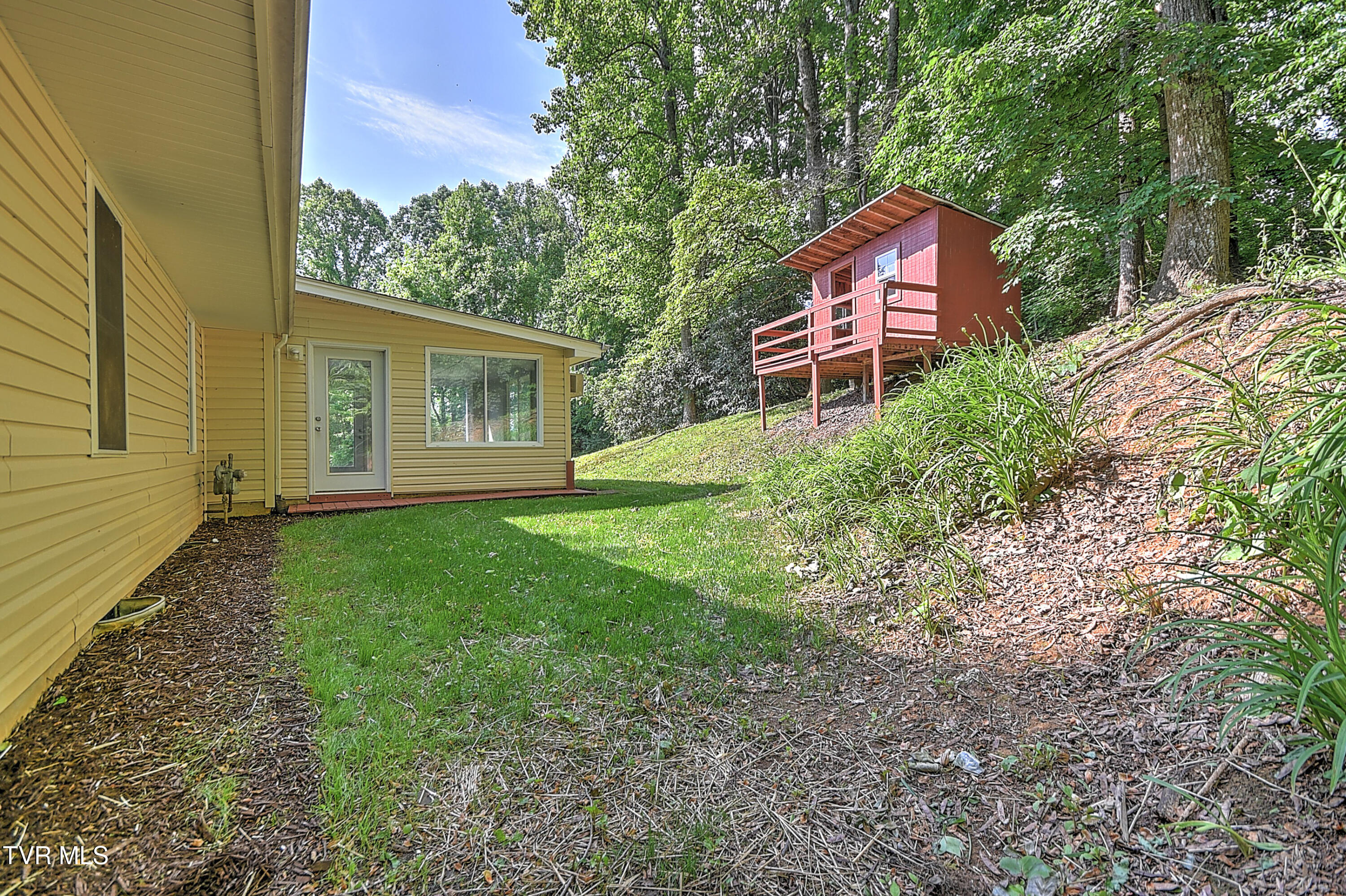 121 Hermitage Drive