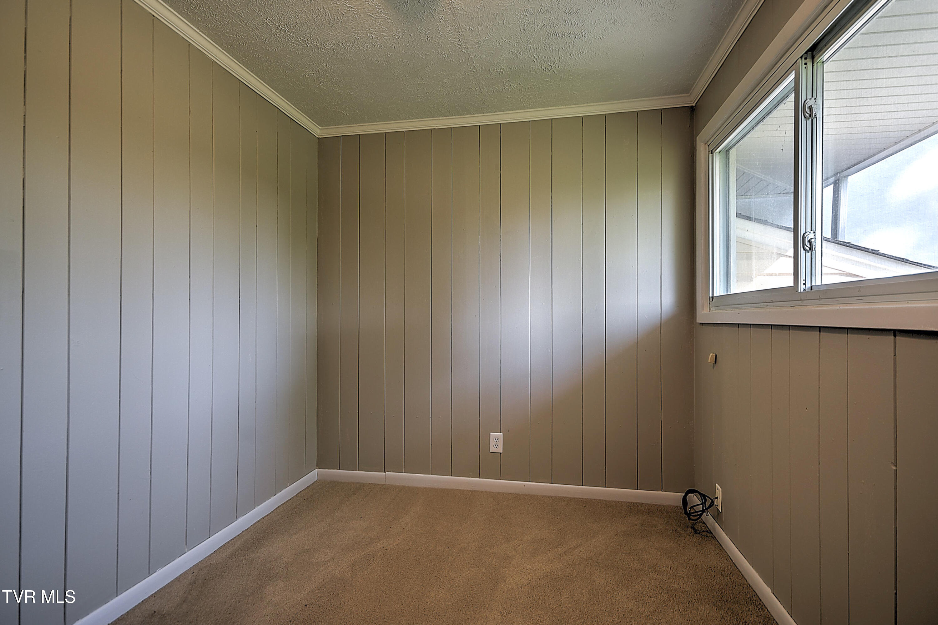 121 Hermitage Drive