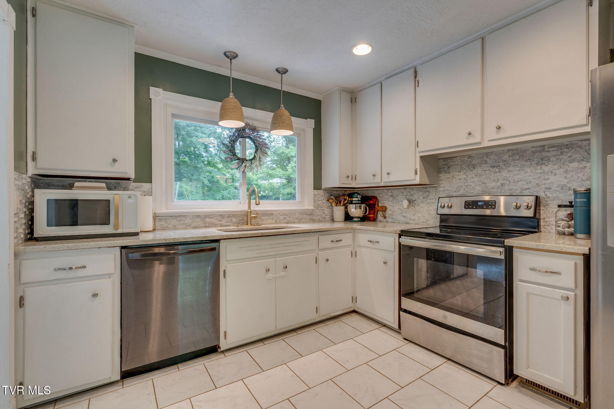 2300 Stuart Drive