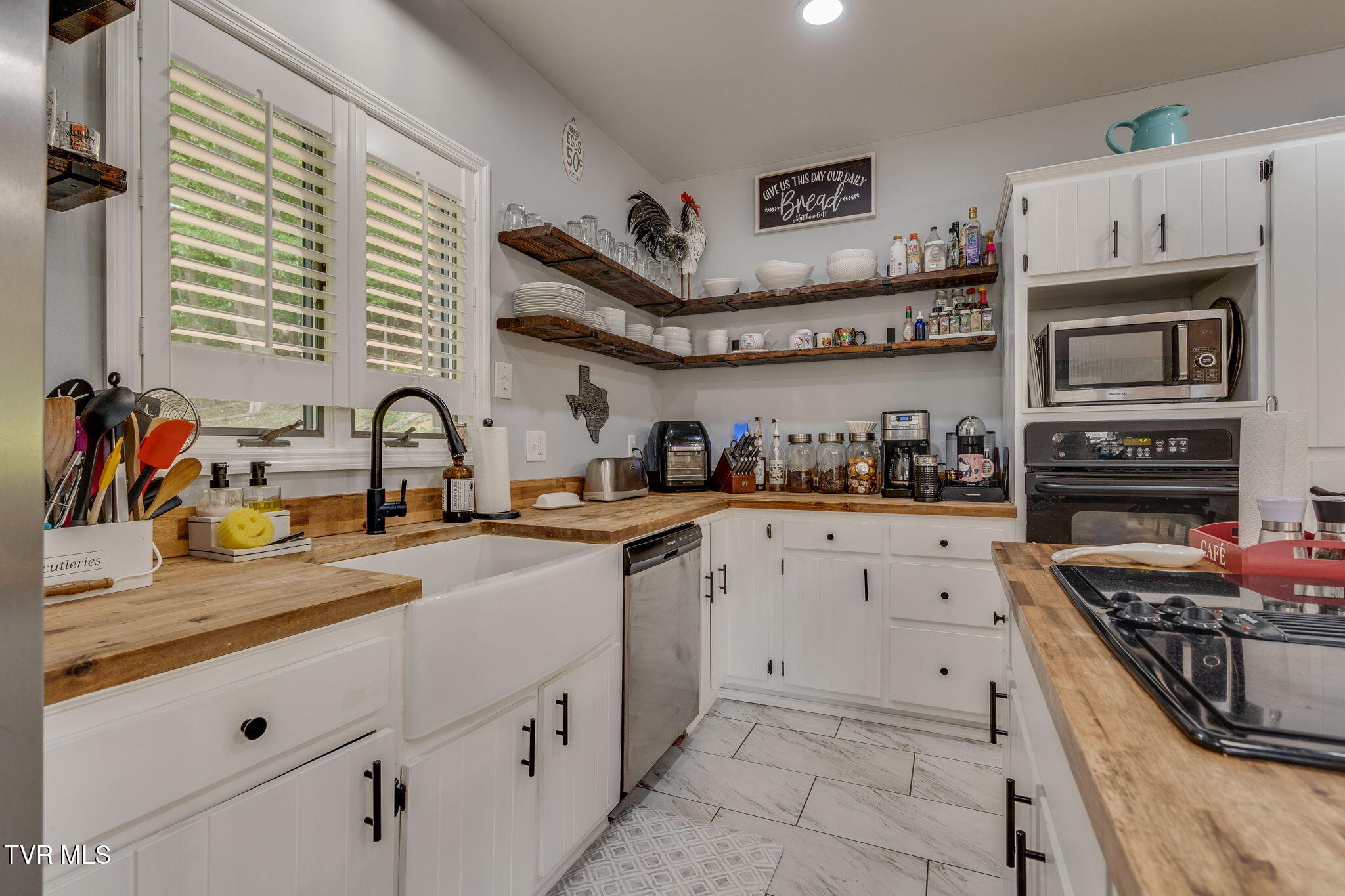 280 Possum Hollow Road