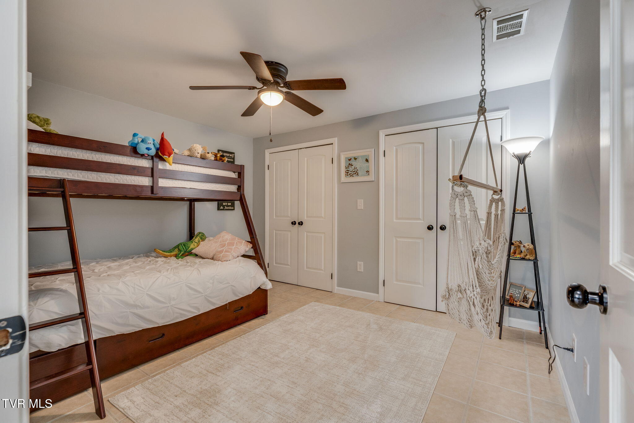 280 Possum Hollow Road