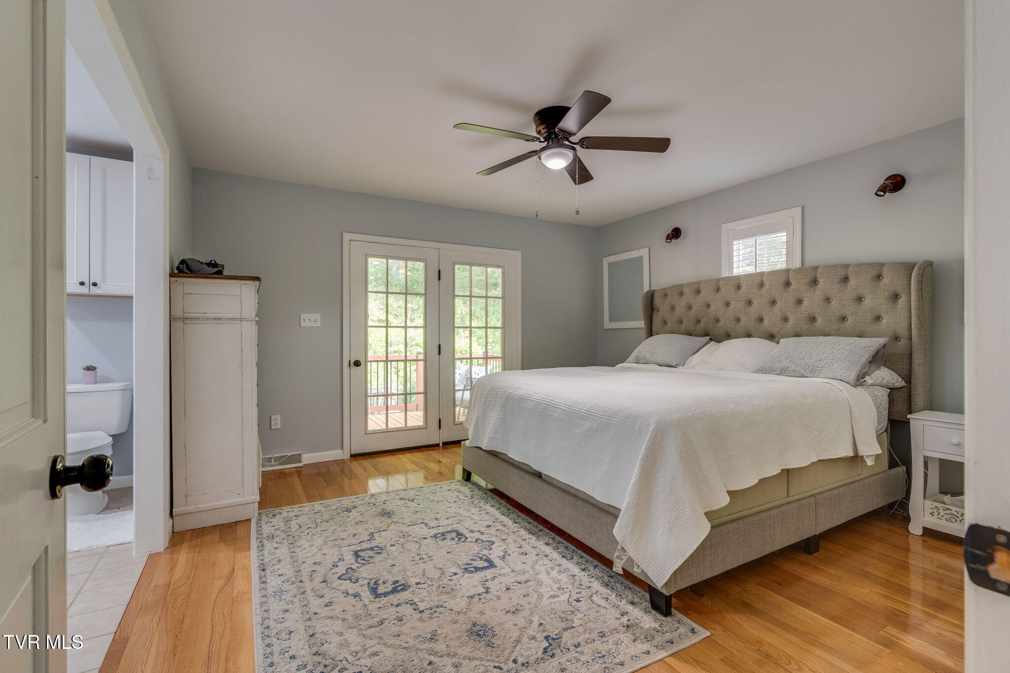 280 Possum Hollow Road