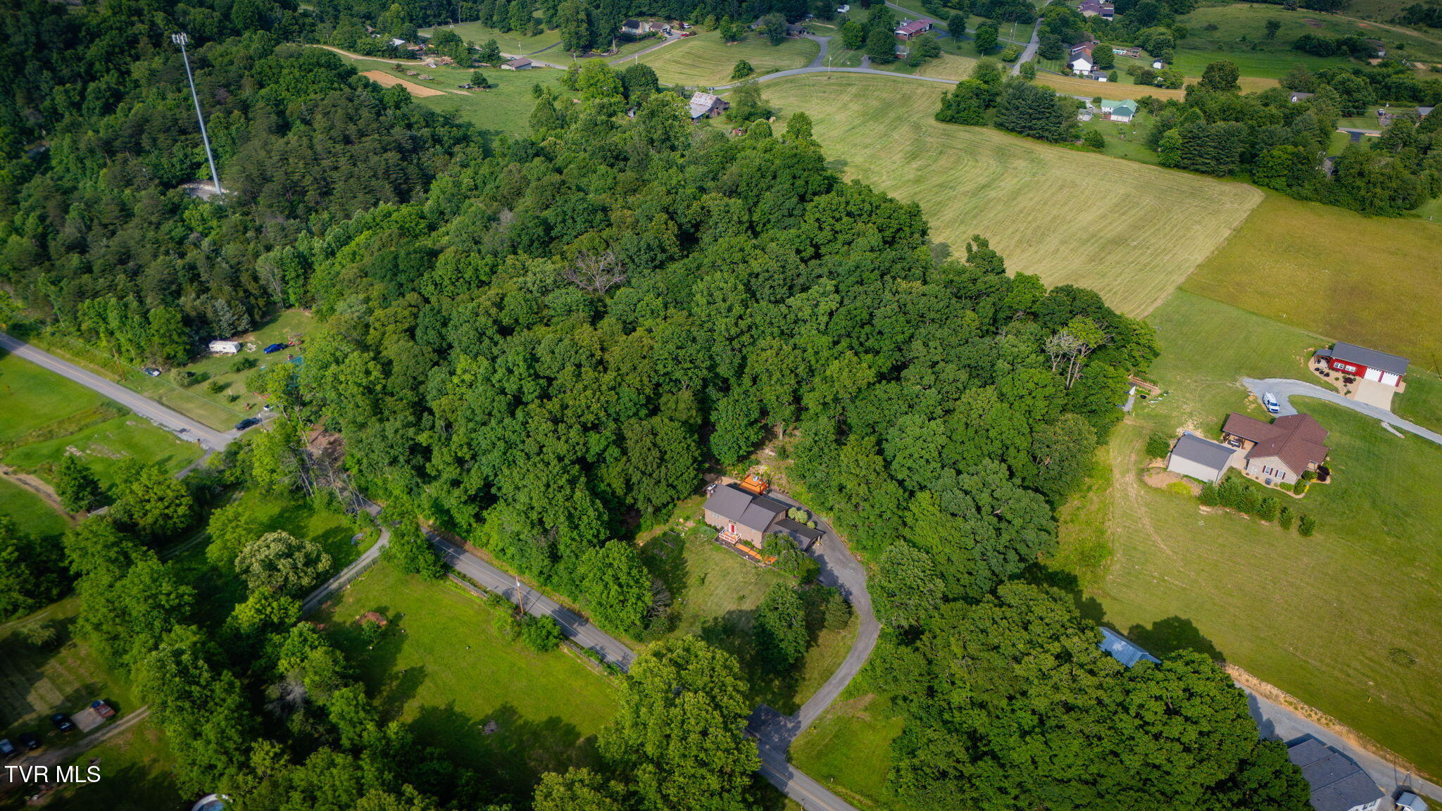 280 Possum Hollow Road