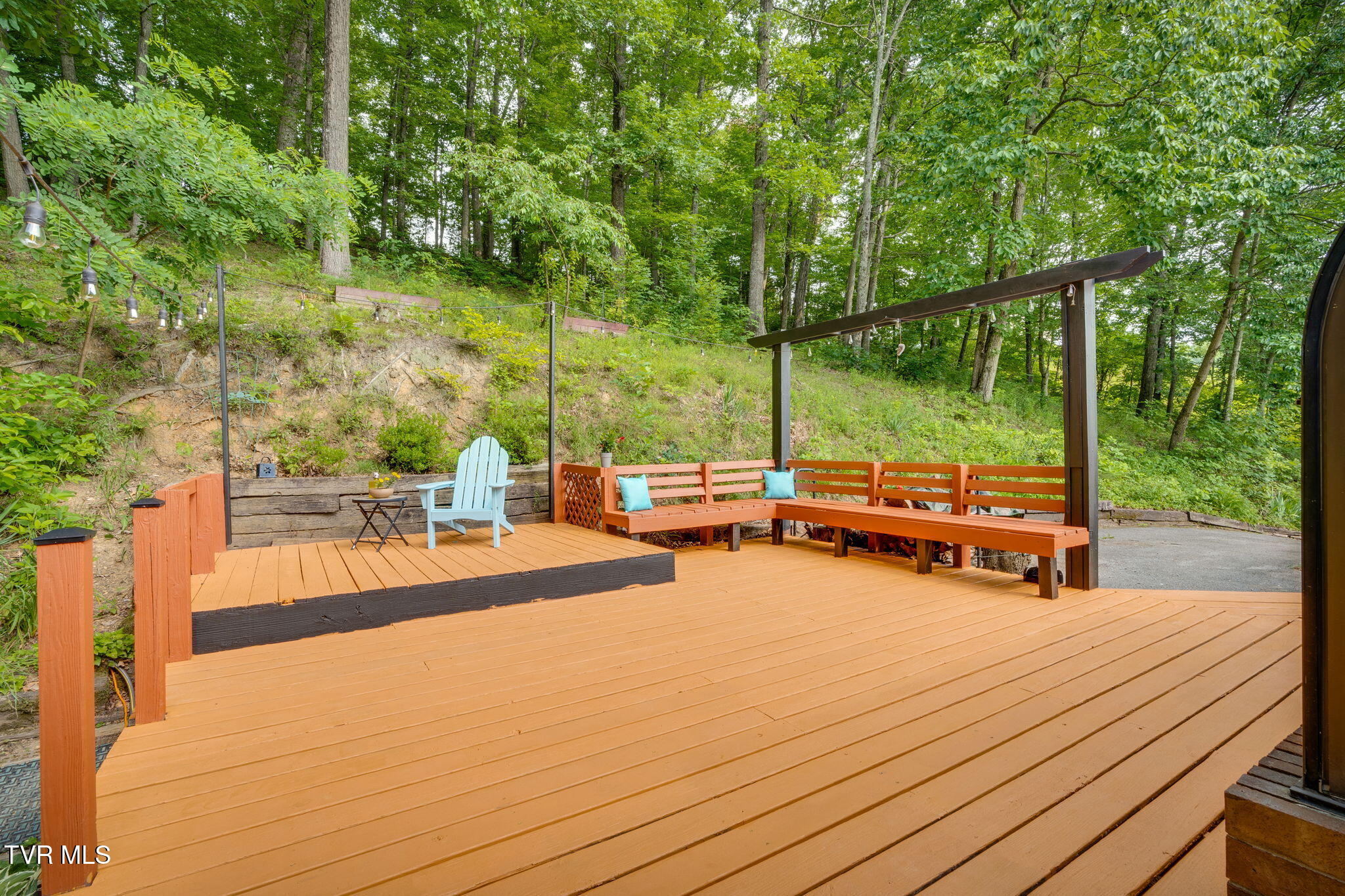 280 Possum Hollow Road