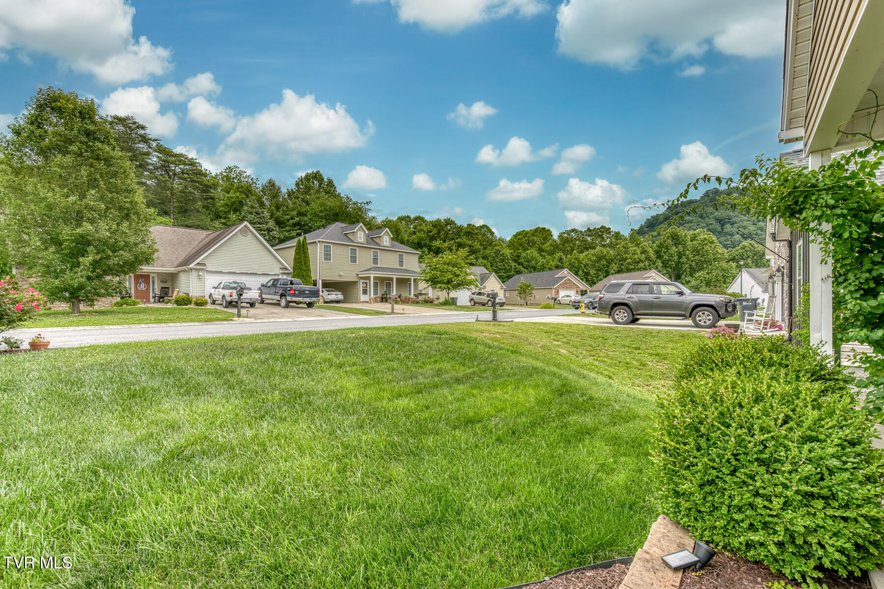 239 Bradford Lane