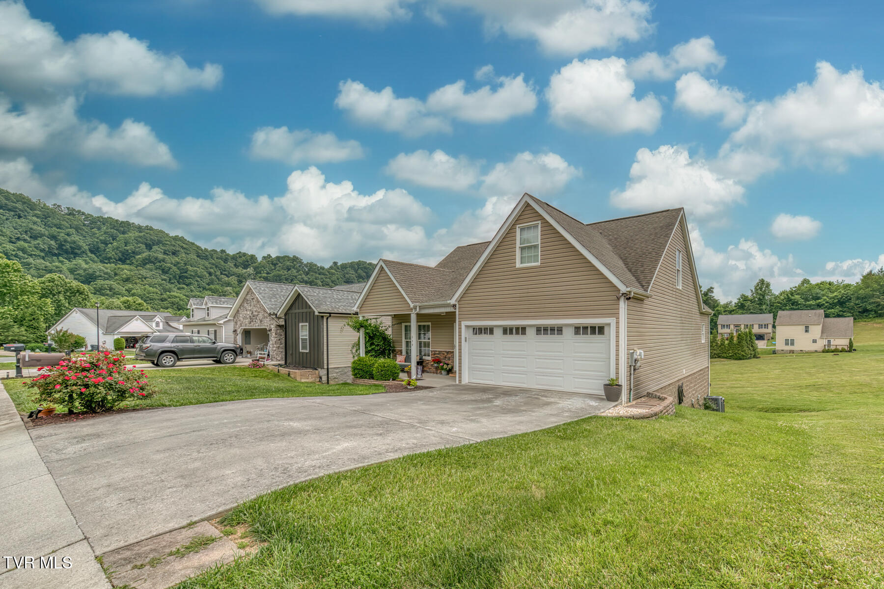 239 Bradford Lane