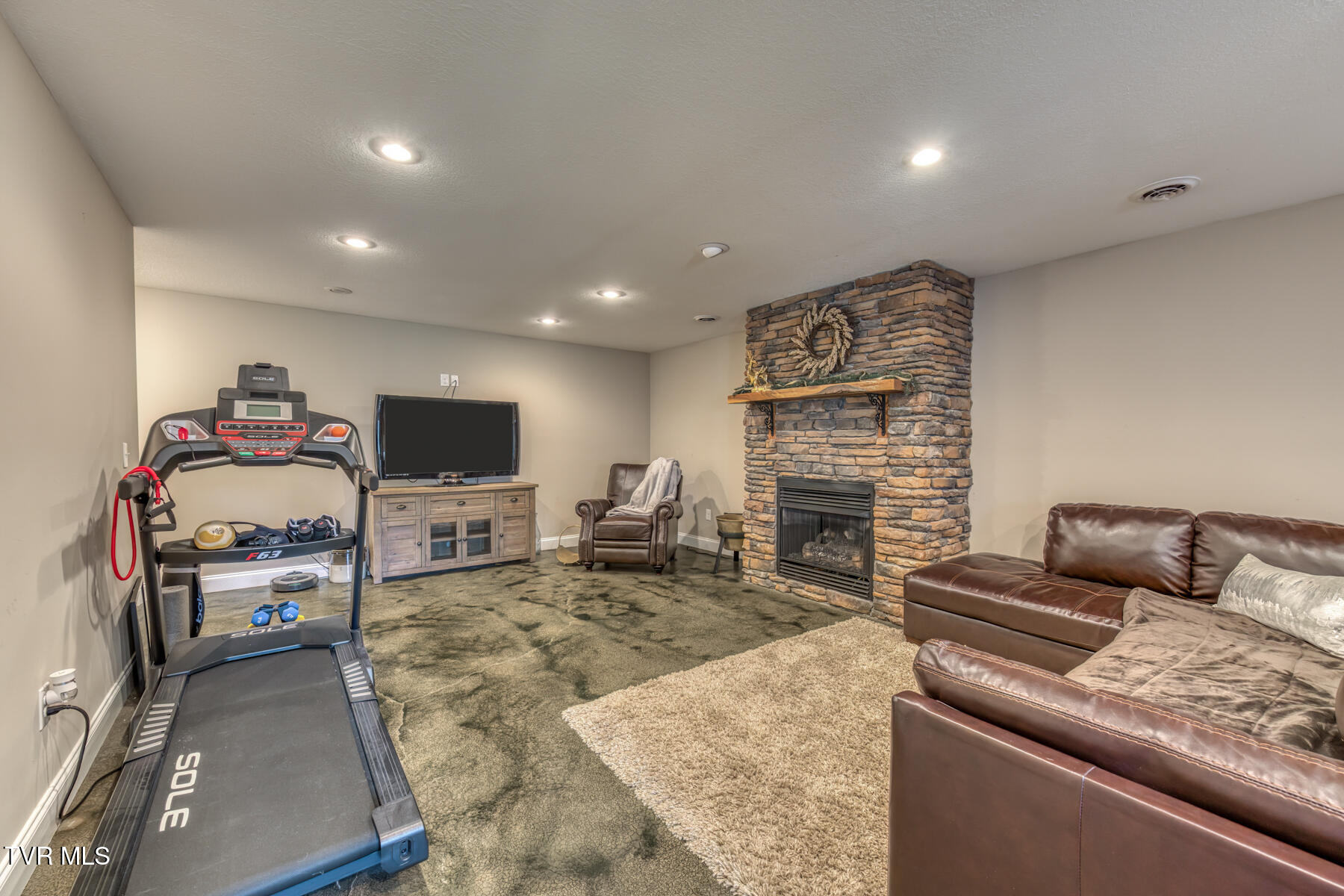 239 Bradford Lane