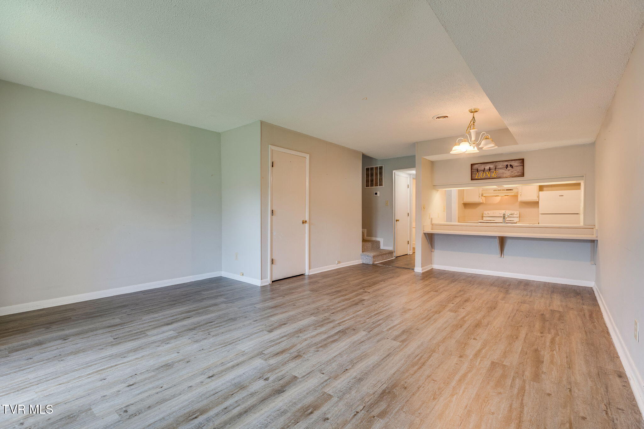 815 7th Street, 815
