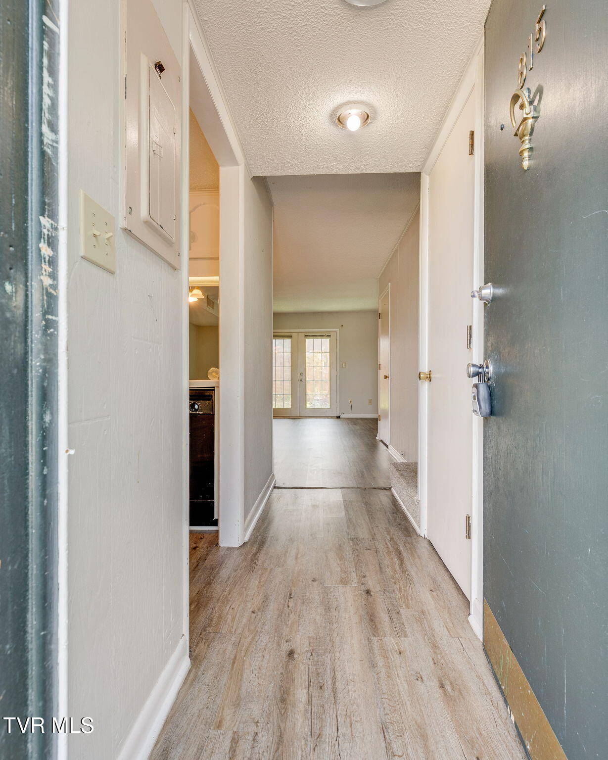 815 7th Street, 815