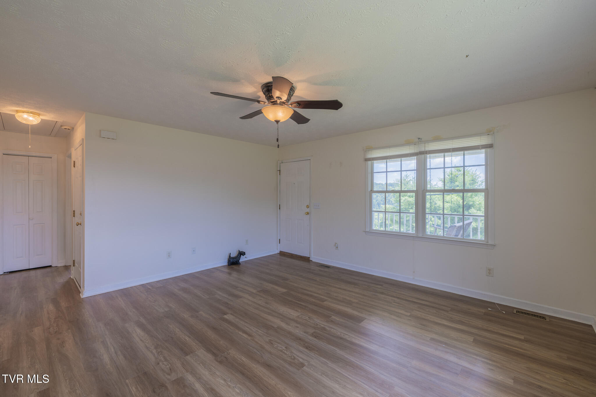 124 Maple Crest Circle