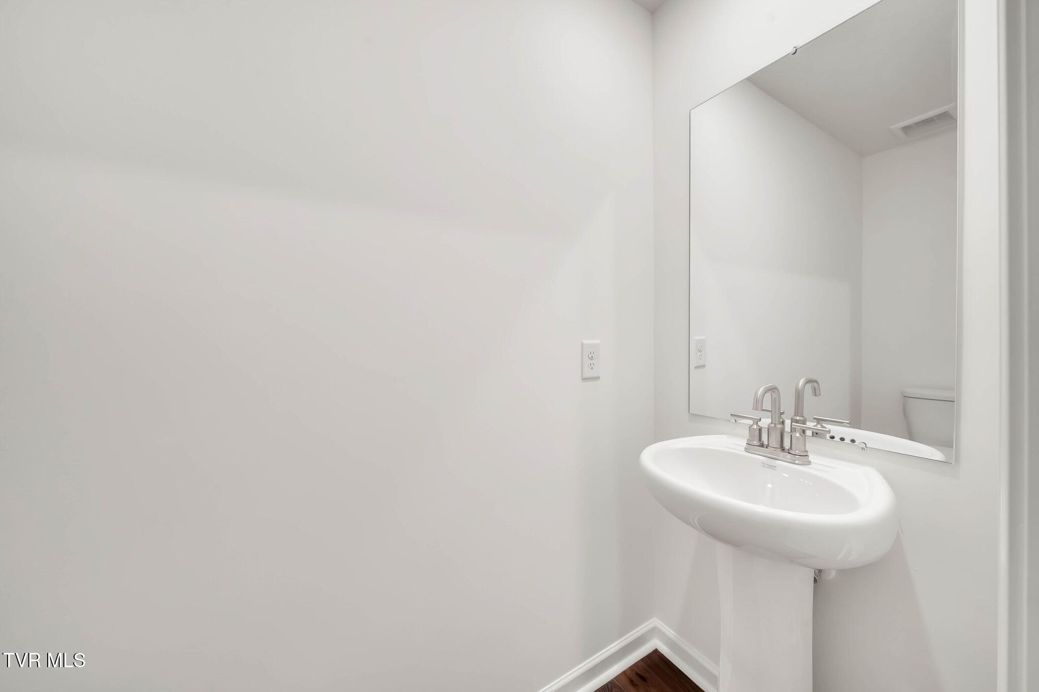 1146 Aspen Terrace