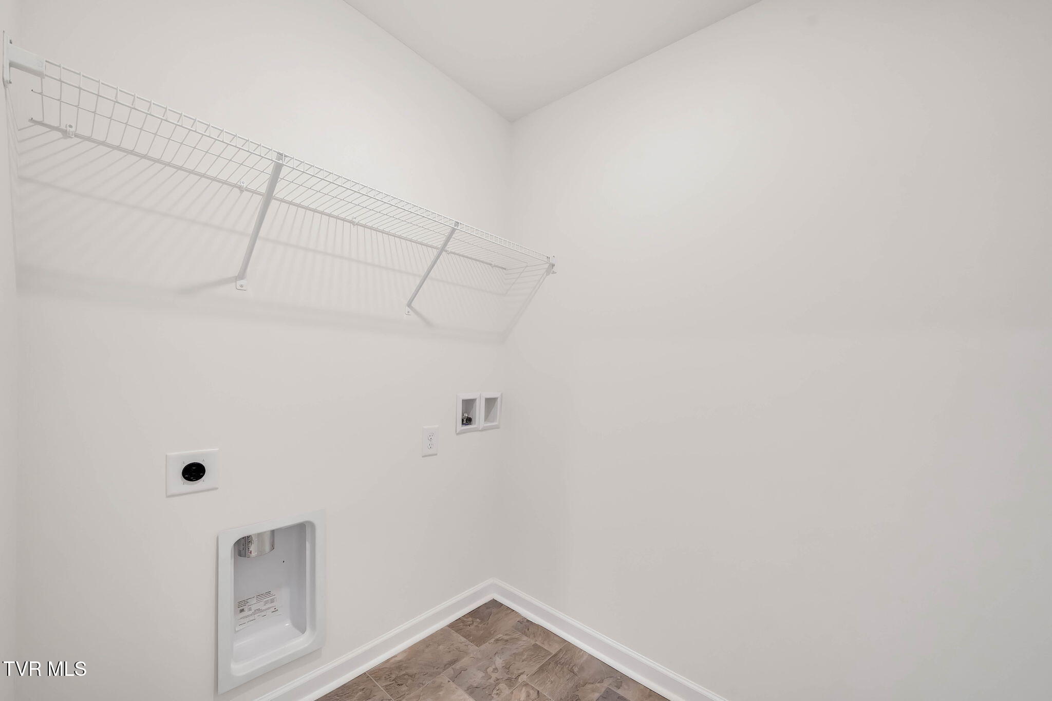 1146 Aspen Terrace