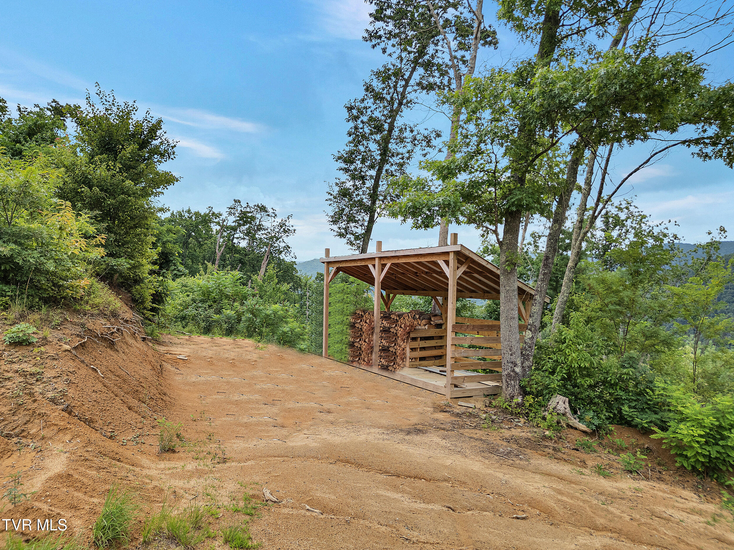 292 Old Railroad Grade Road