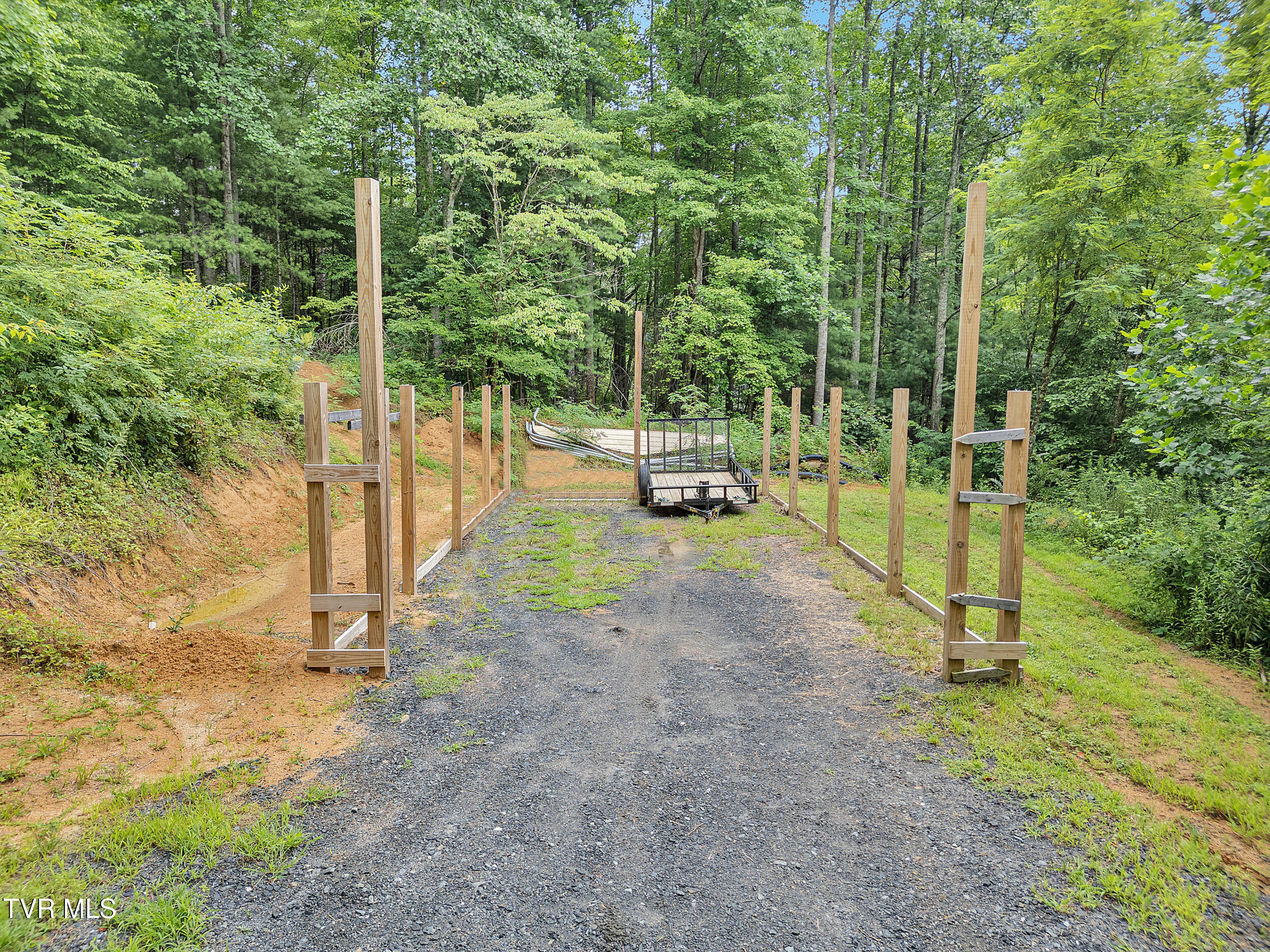 292 Old Railroad Grade Road