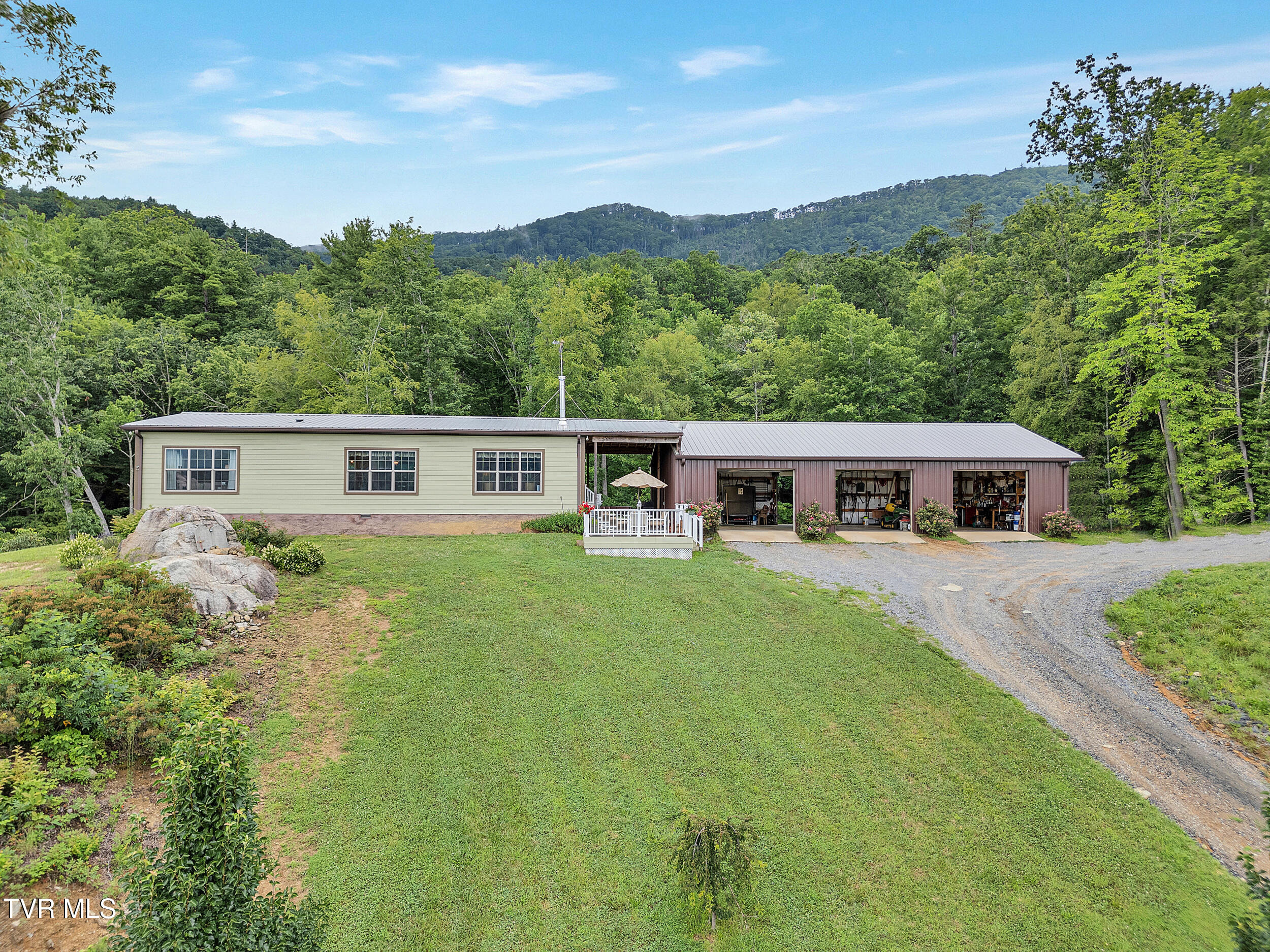292 Old Railroad Grade Road