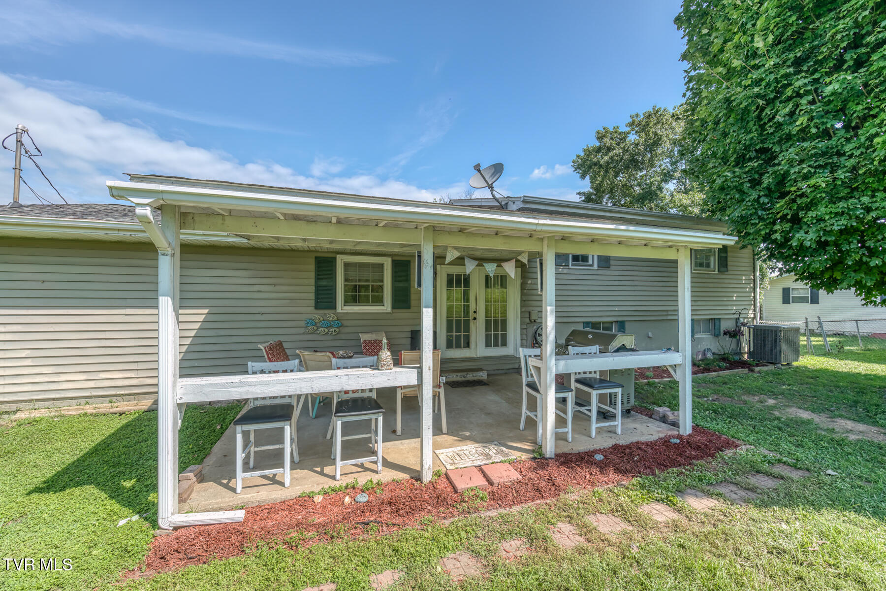 256 Elm Lane