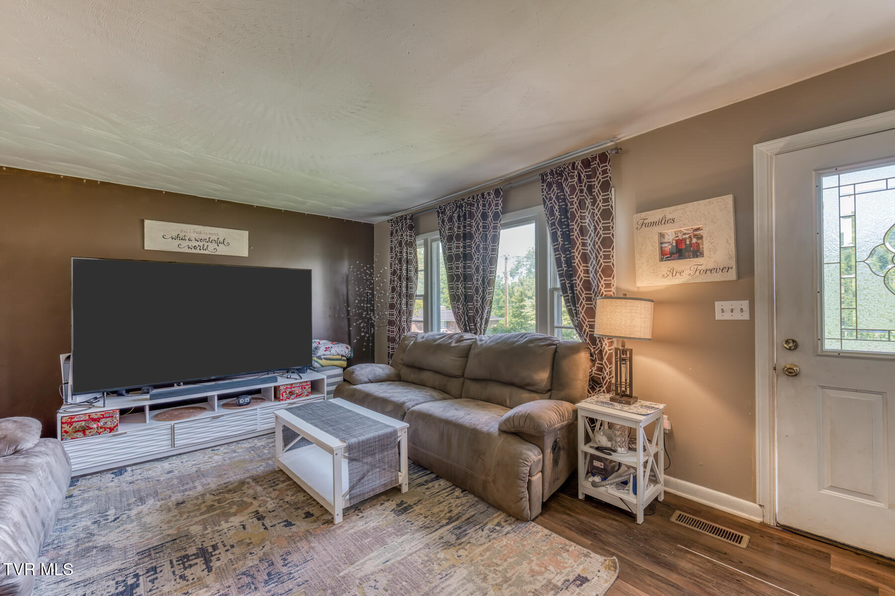 256 Elm Lane