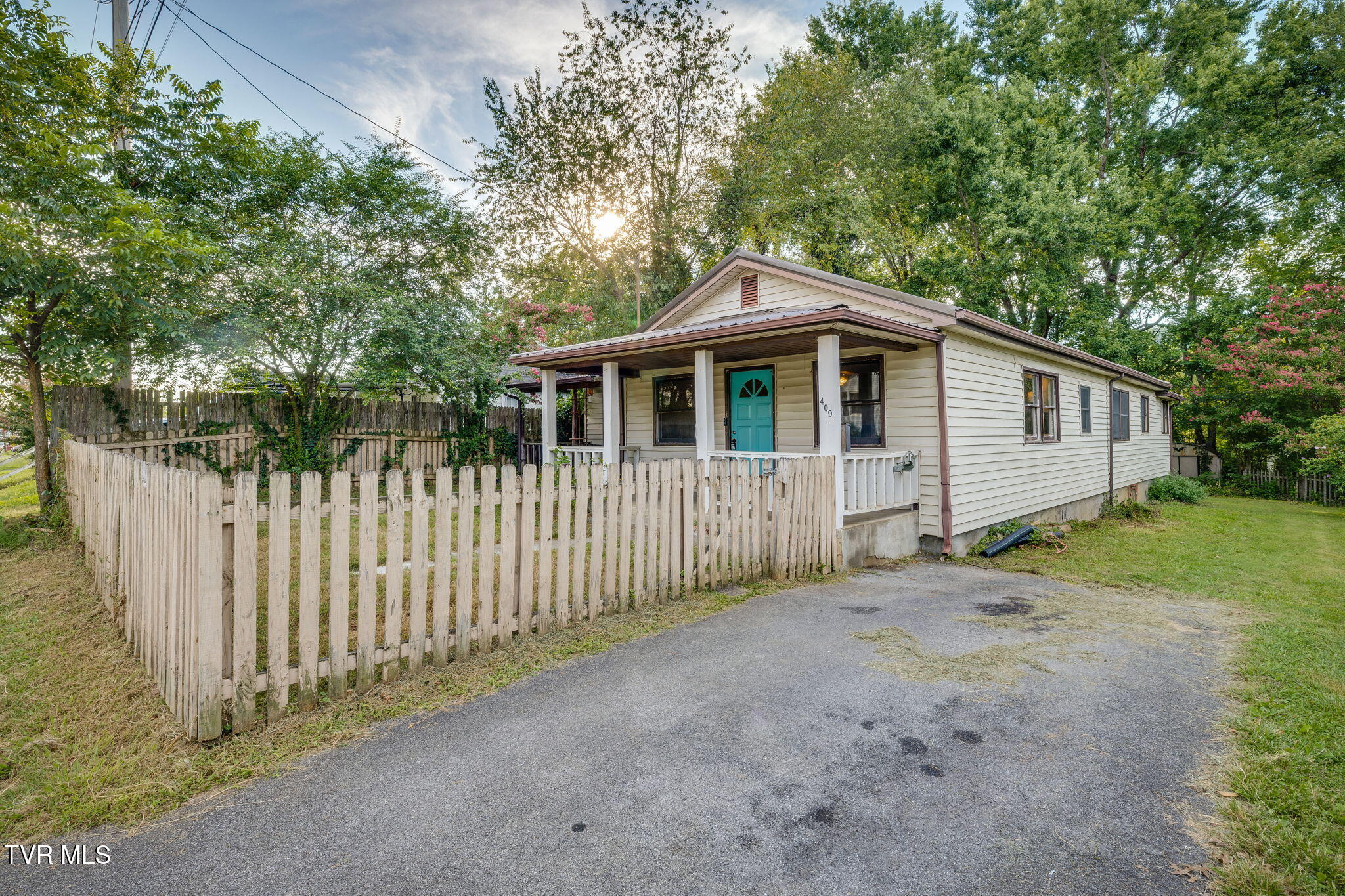 409 Colorado Street