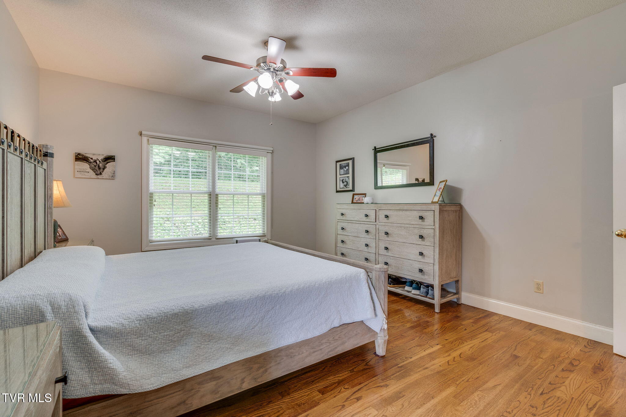 4402 Pickwick Court