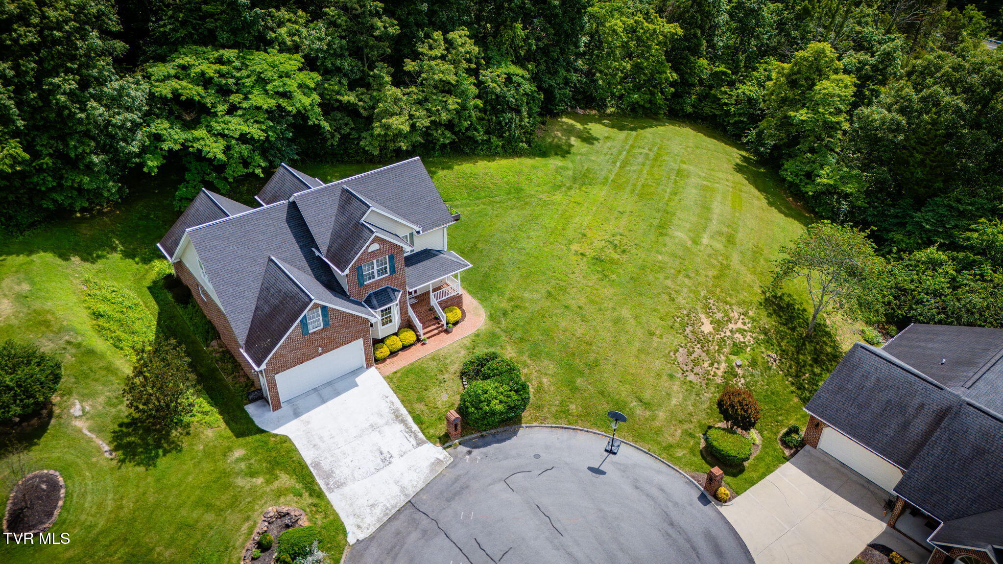 4402 Pickwick Court