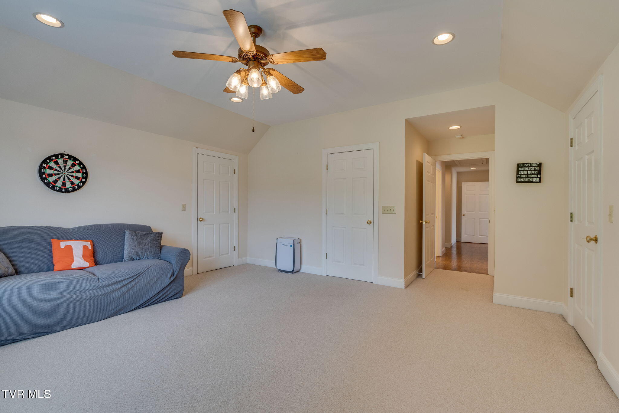 4402 Pickwick Court