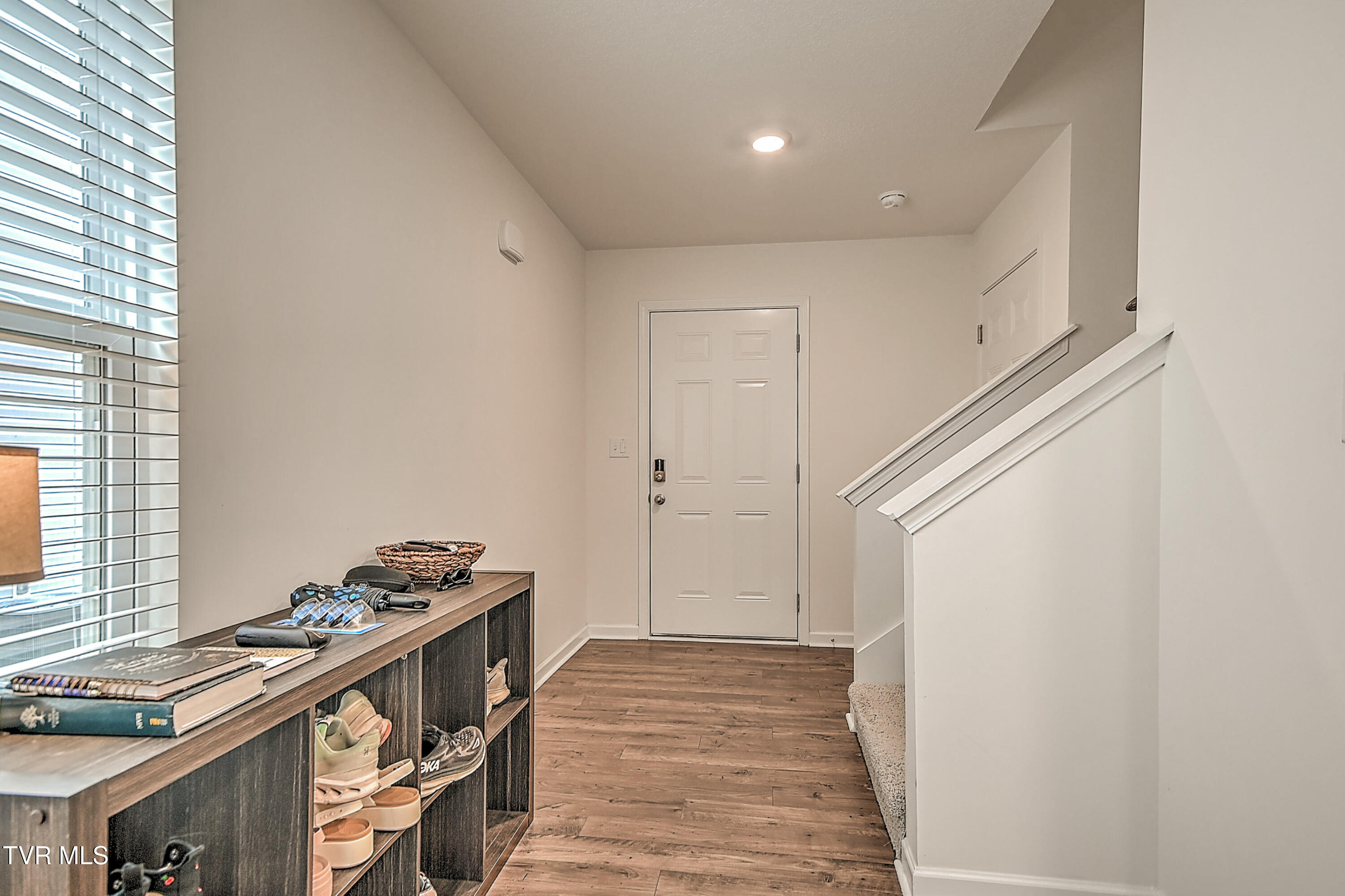1228 Cherry Grove