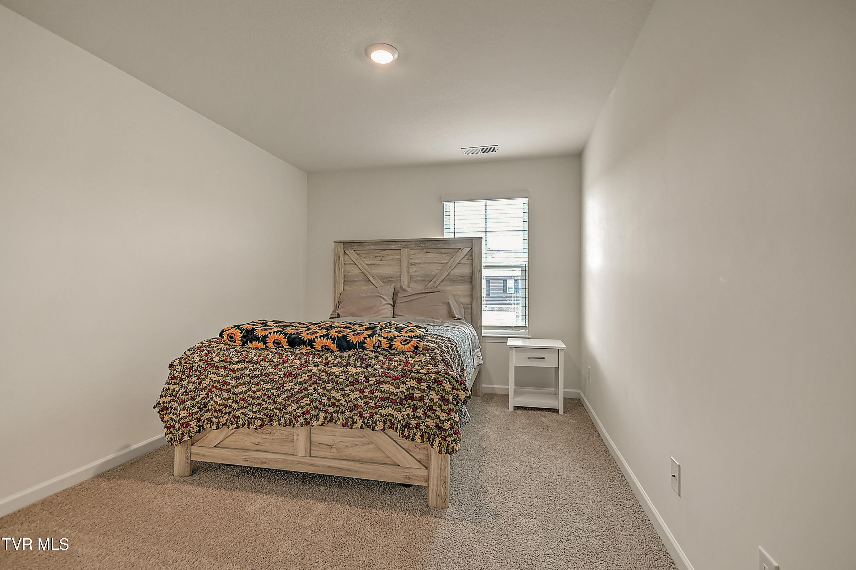 1228 Cherry Grove