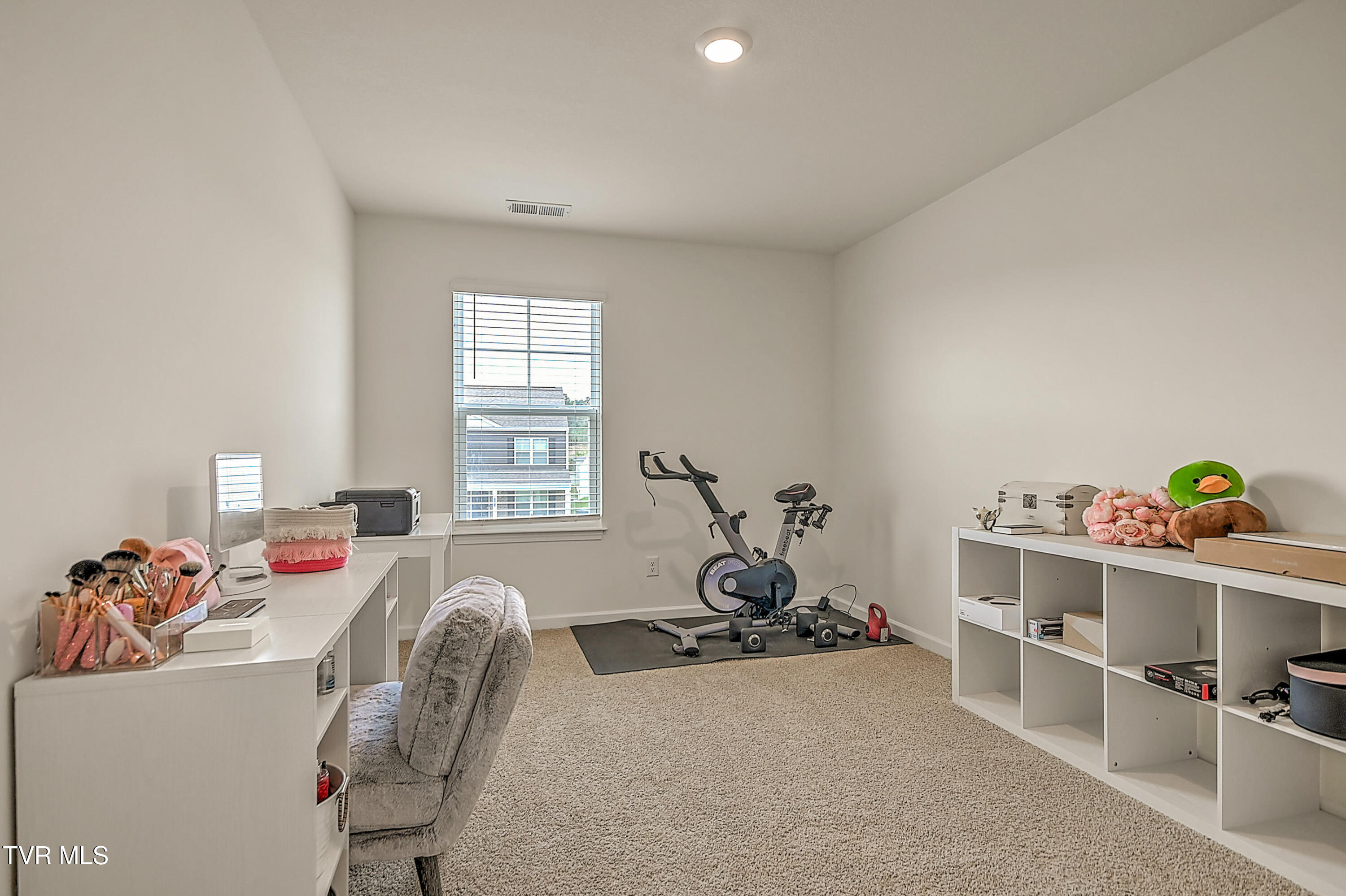 1228 Cherry Grove