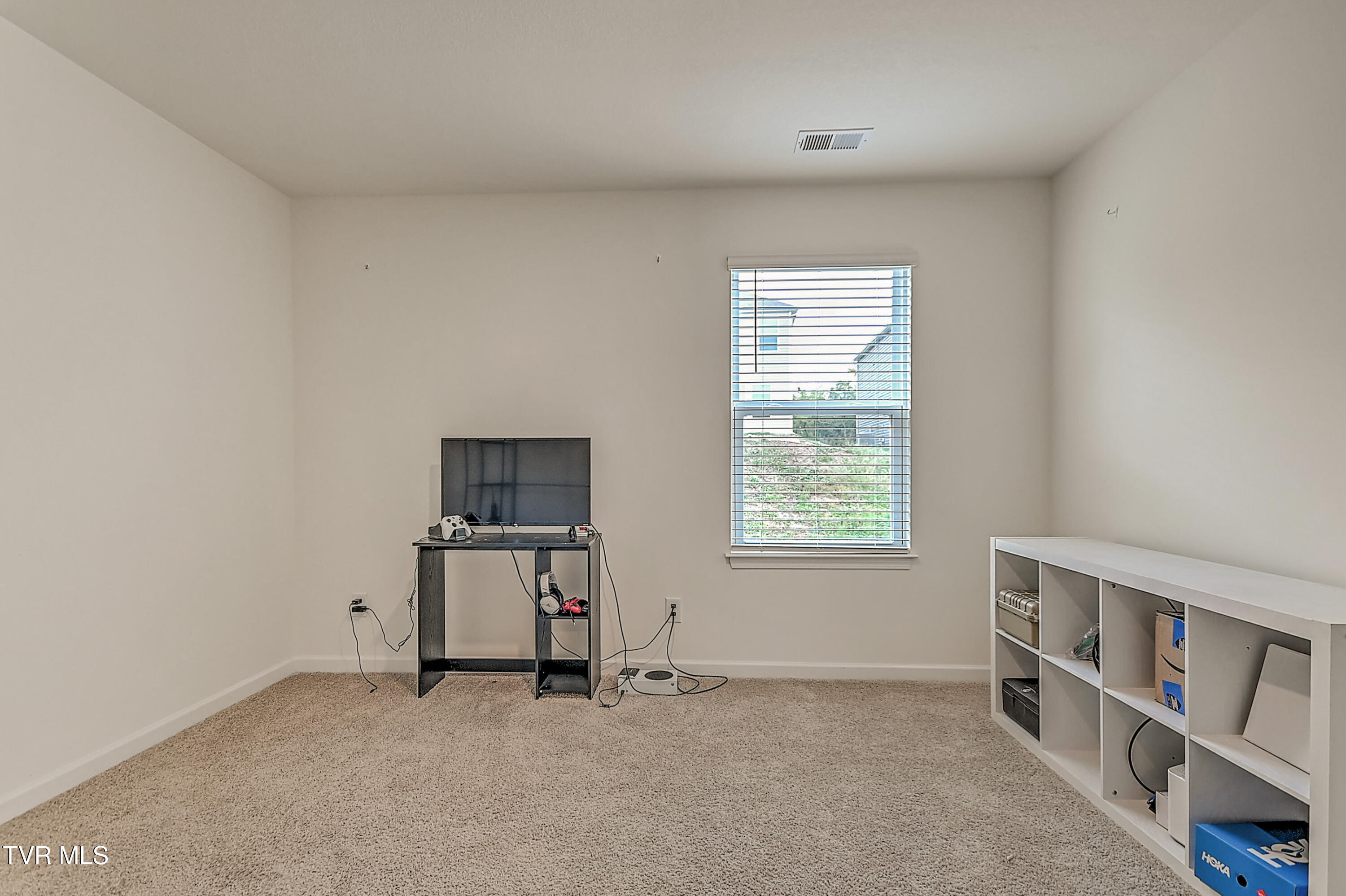 1228 Cherry Grove