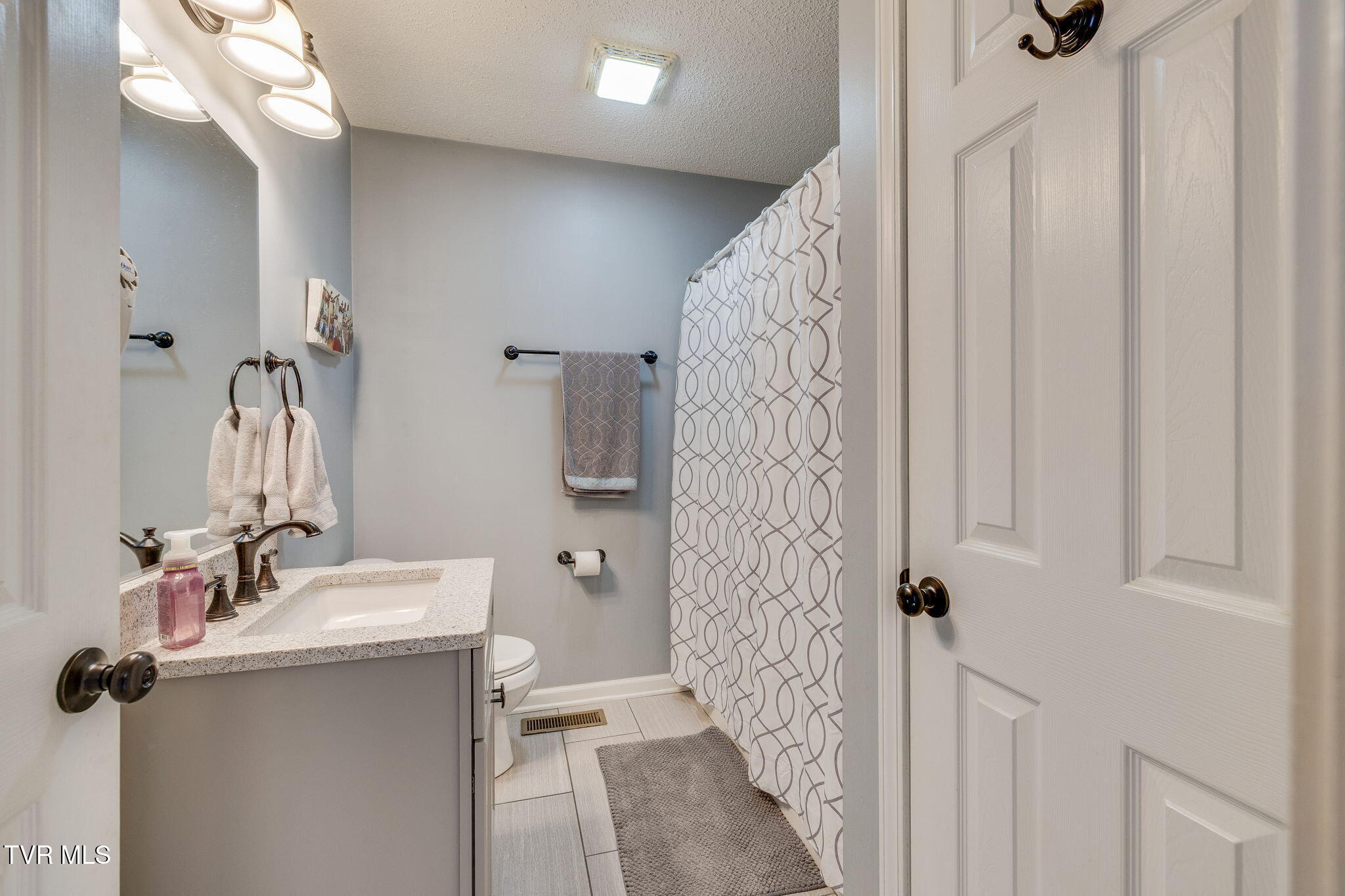 200 Henrys Lane, Bristol