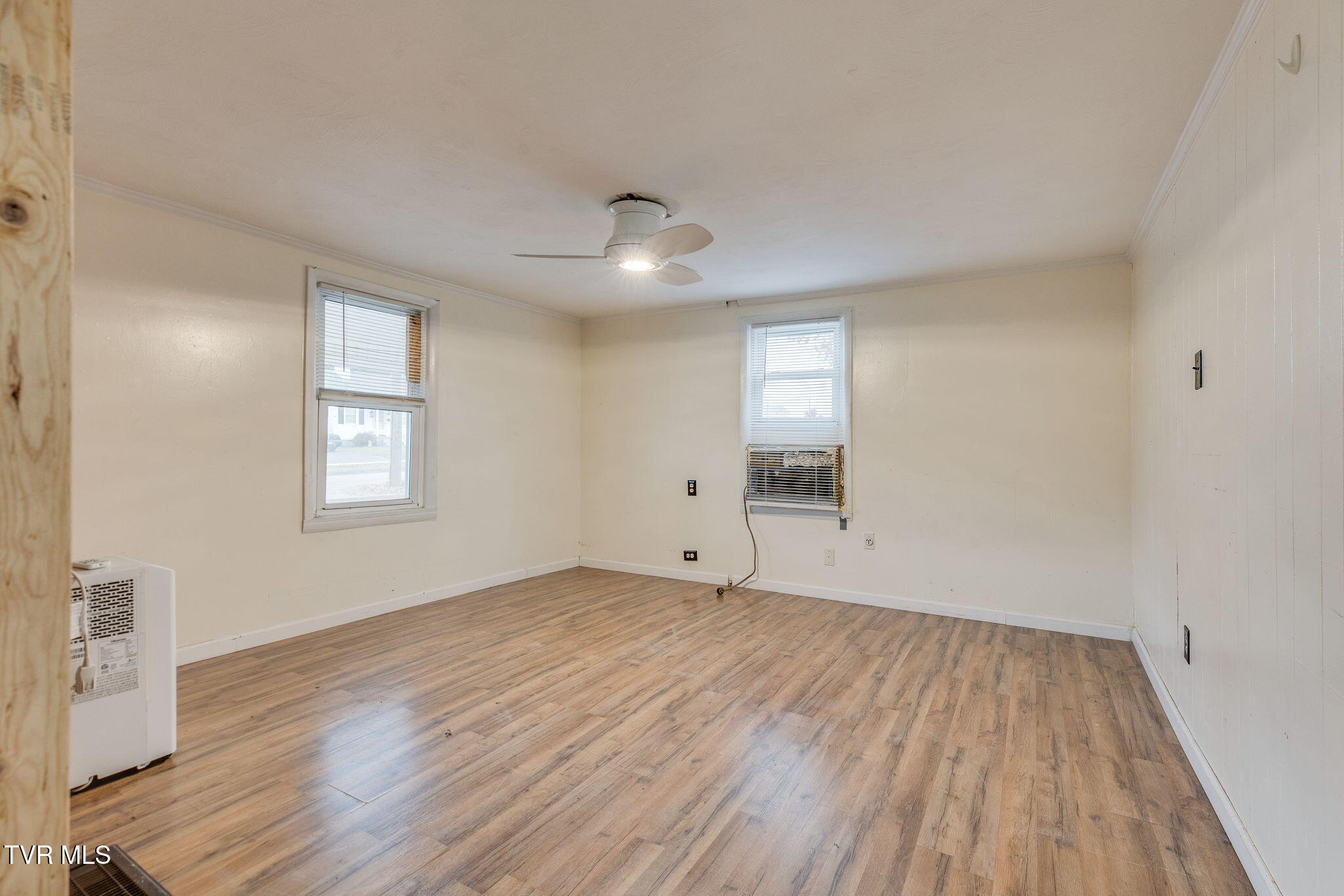 1713 Edgemont Avenue