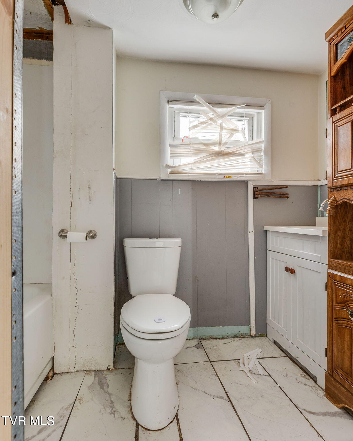 1713 Edgemont Avenue