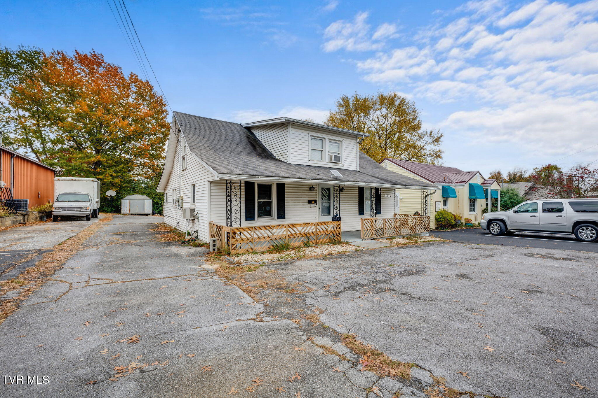 1713 Edgemont Avenue