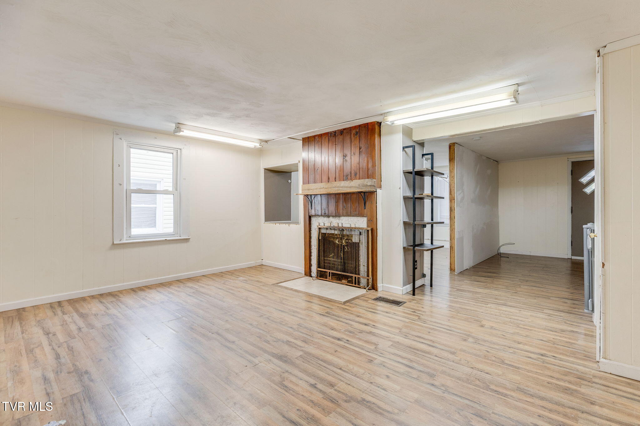 1713 Edgemont Avenue